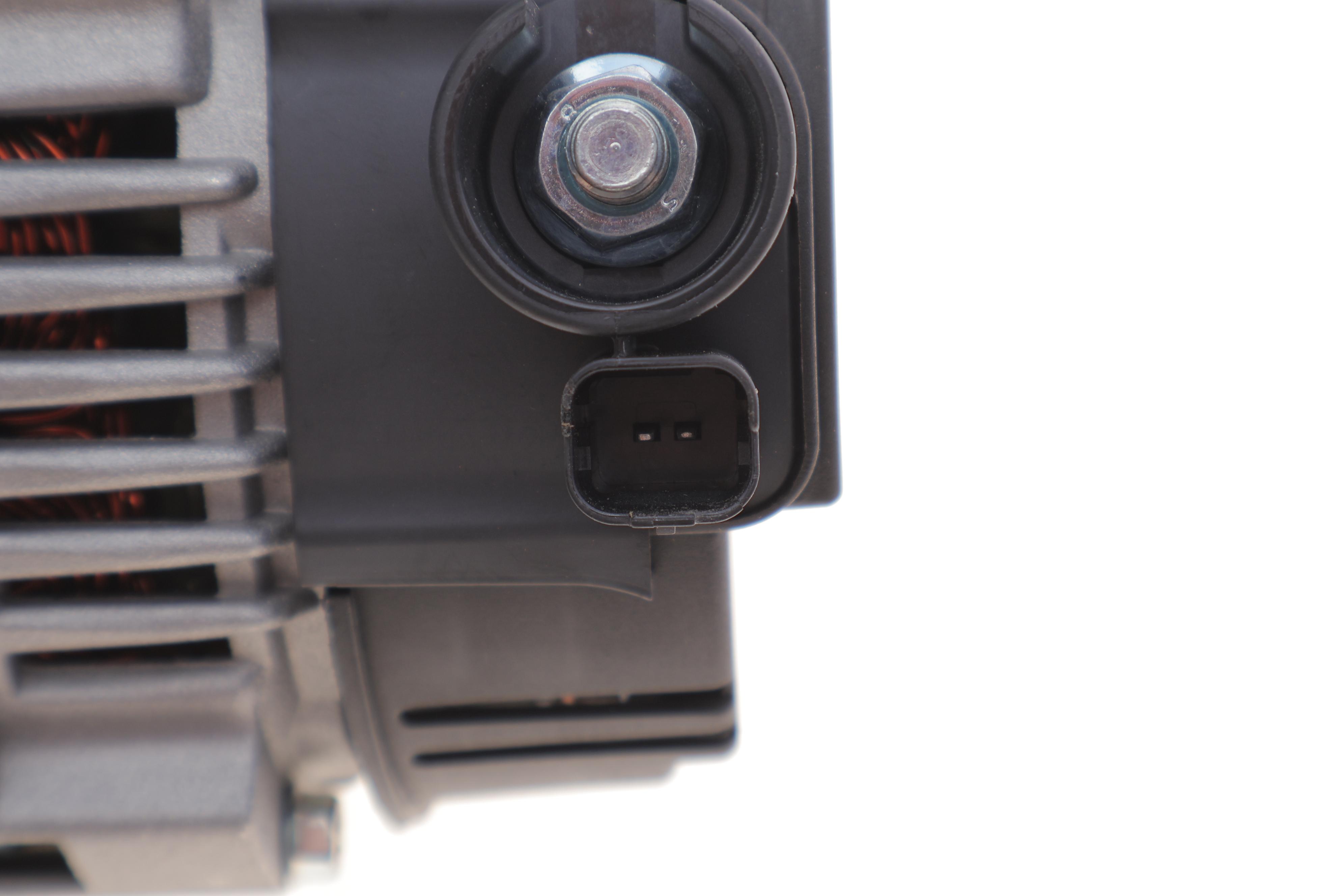 Генератор Citroen Berlingo 1.4/Jumpy/Peugeot Partner 1.9D 00-15 (14V/70A) = 113405