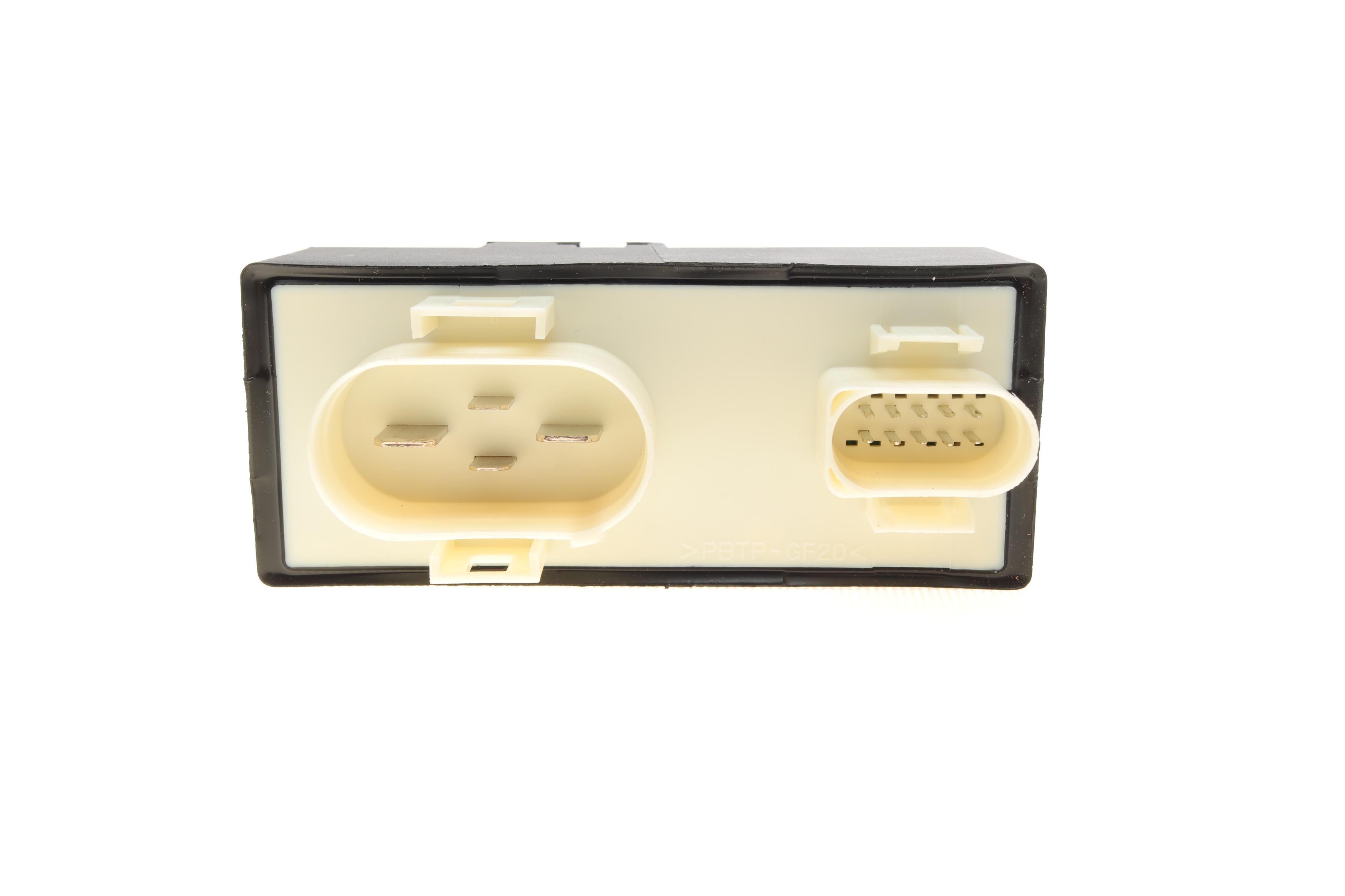 Блок управління вентилятором VW Golf IV/Polo 96-06/Skoda Octavia 97-10