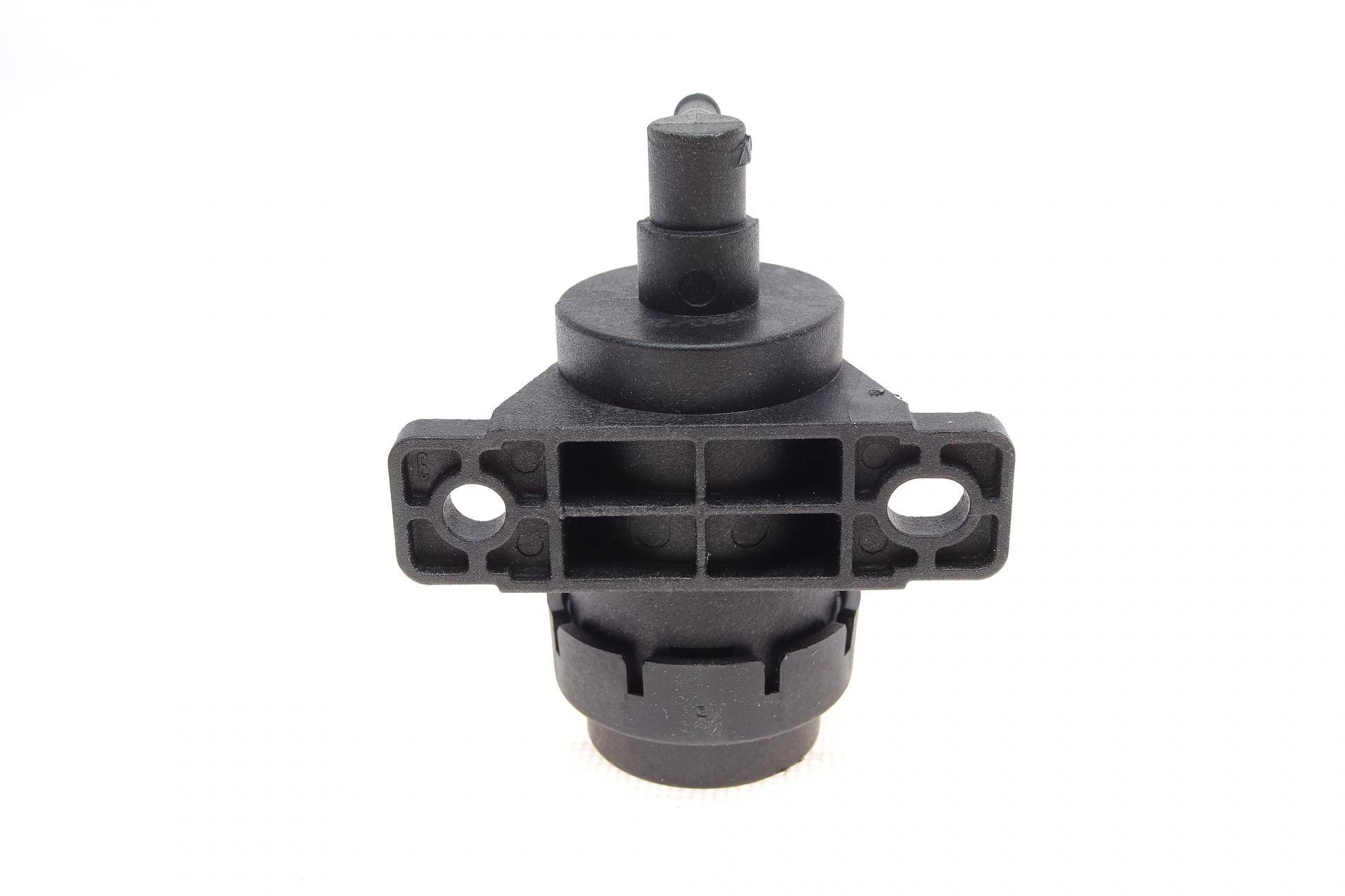 Клапан управління турбіни Renault Trafic 1.9-2.0dCi 01-