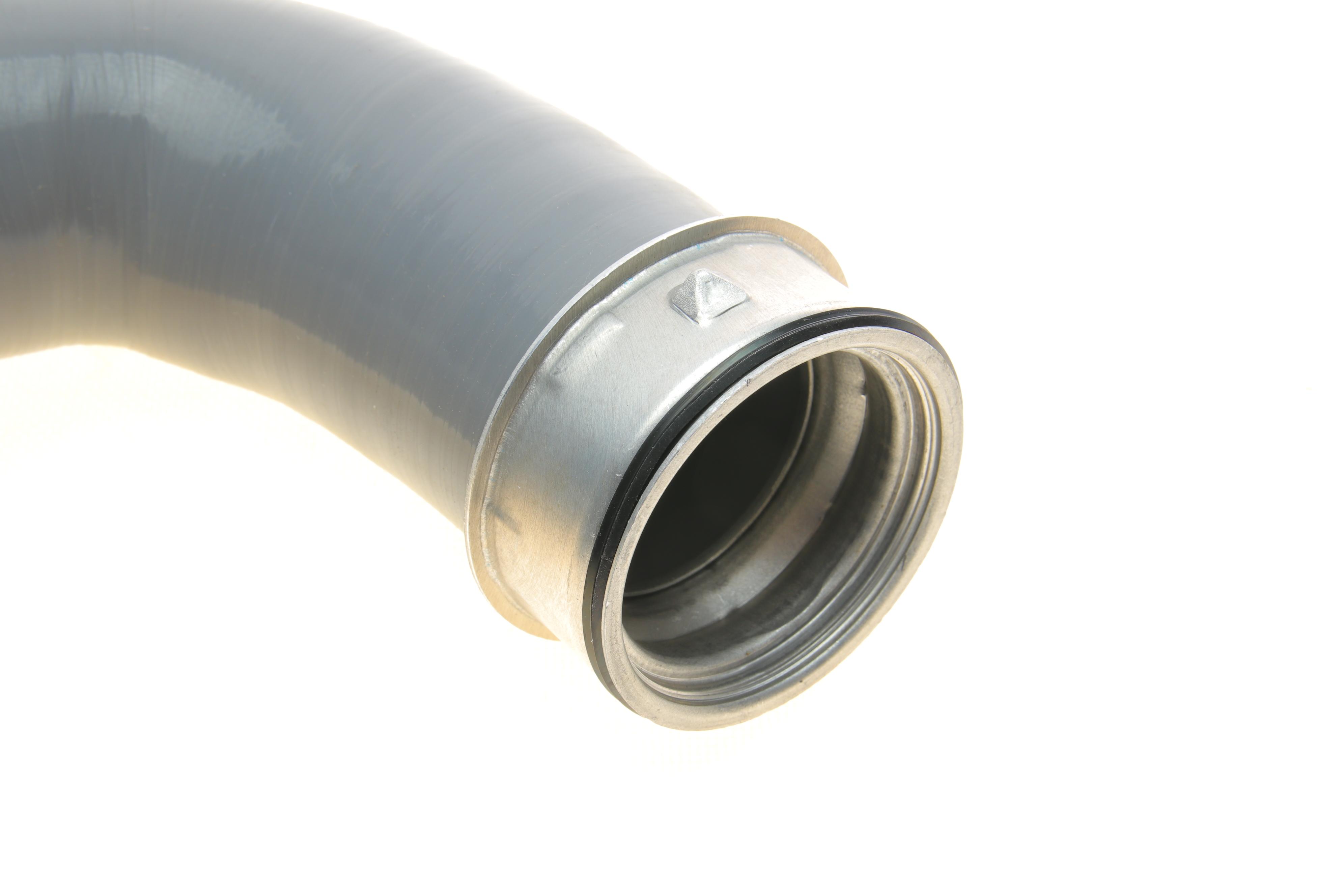 Патрубок інтеркулера (нижній) MB Sprinter 318 06-