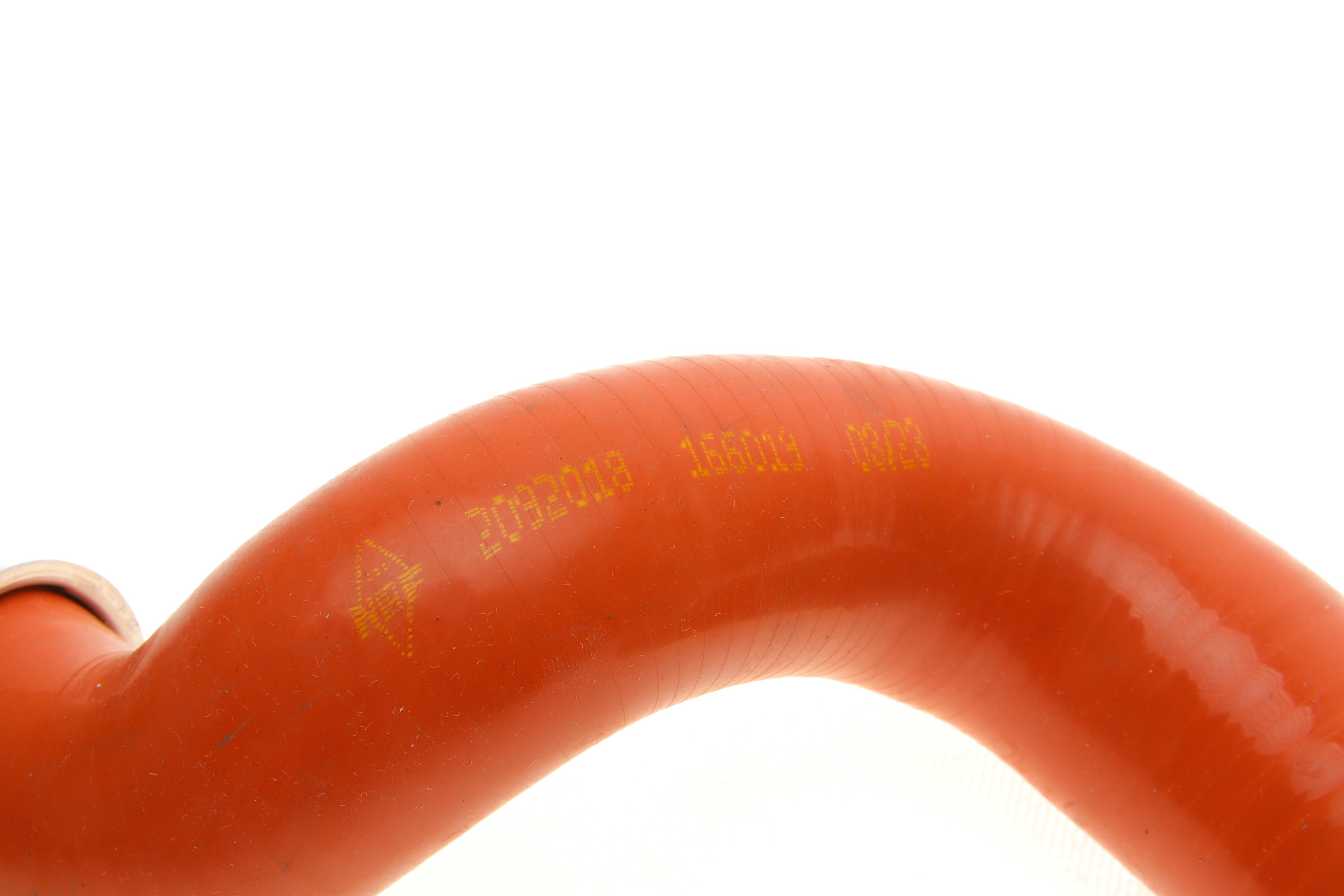 Патрубок інтеркулера VW Golf IV/Skoda Octavia 1.9TDI 00-05