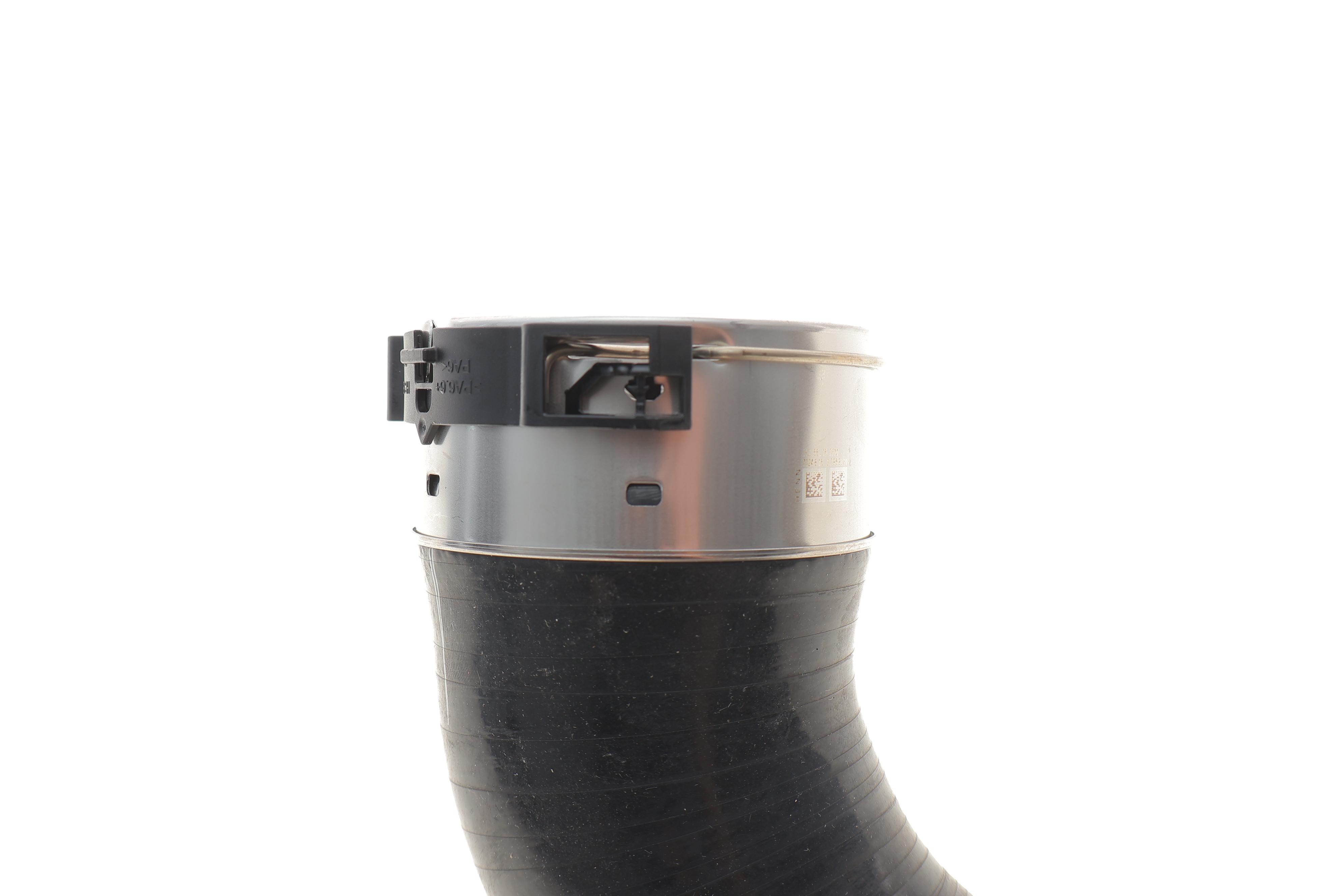 Патрубок інтеркулера Volvo S60/S80/S90/XC60 2.0D 13-