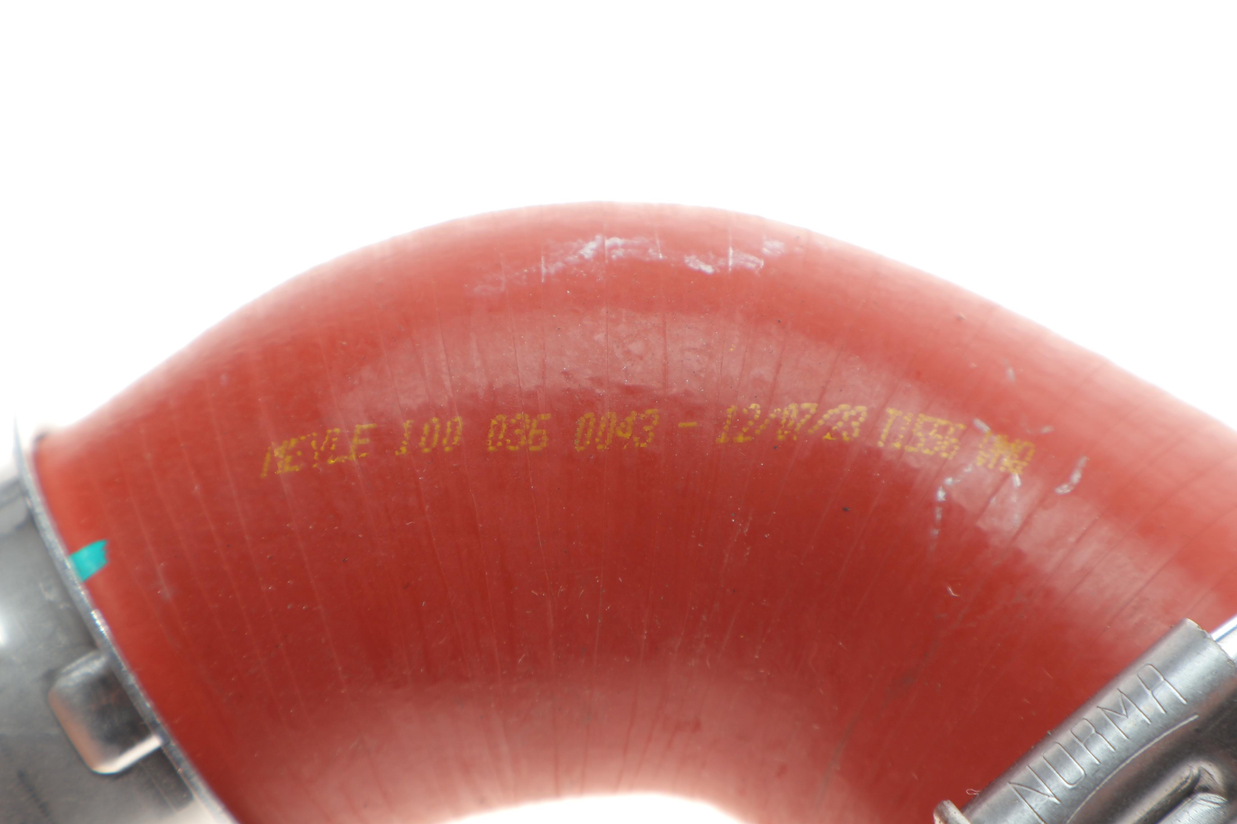 Патрубок інтеркулера VW Caddy III/Skoda Octavia 1.9TDI/2.0TDI 04-15