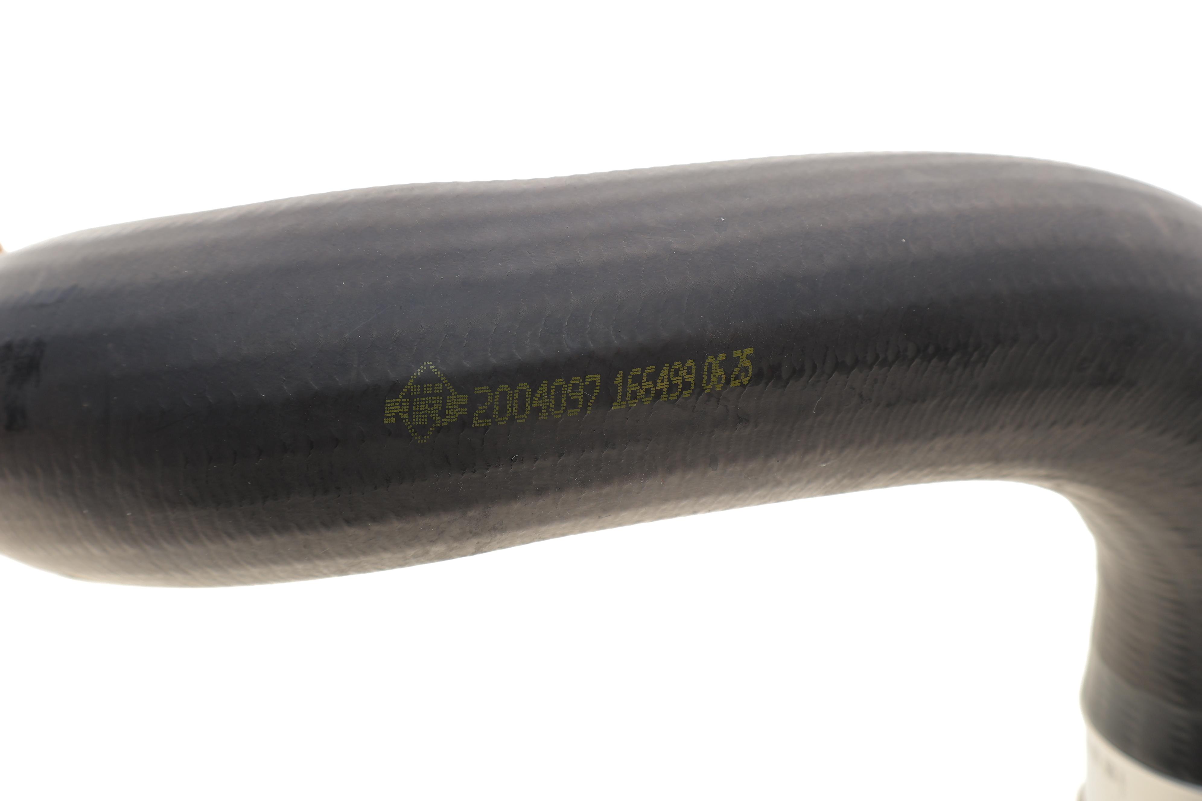 Патрубок інтеркулера Nissan Navara/Pathfinder 2.5 dCi 10-