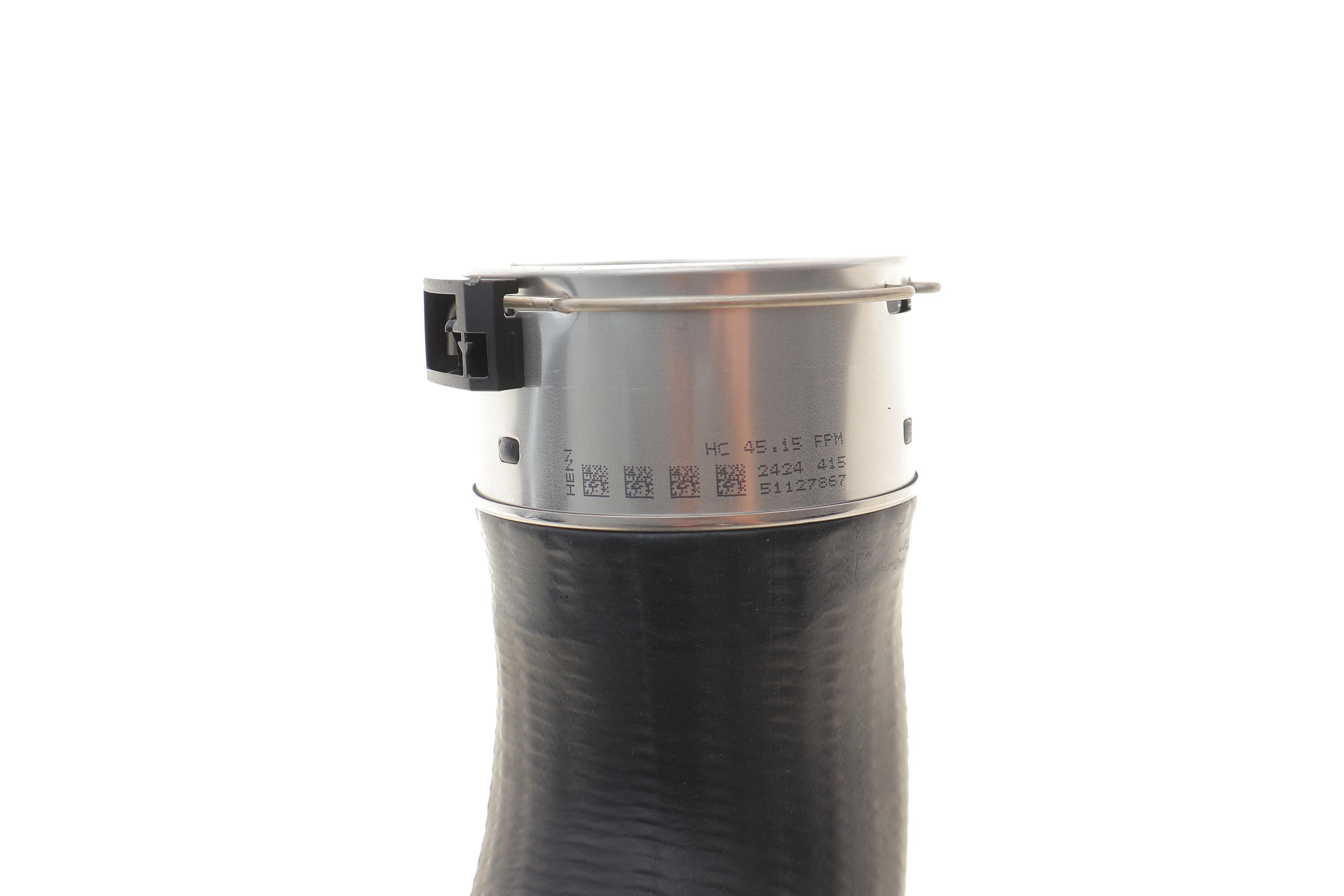 Патрубок інтеркулера Nissan Navara/Pathfinder 2.5 dCi 10-