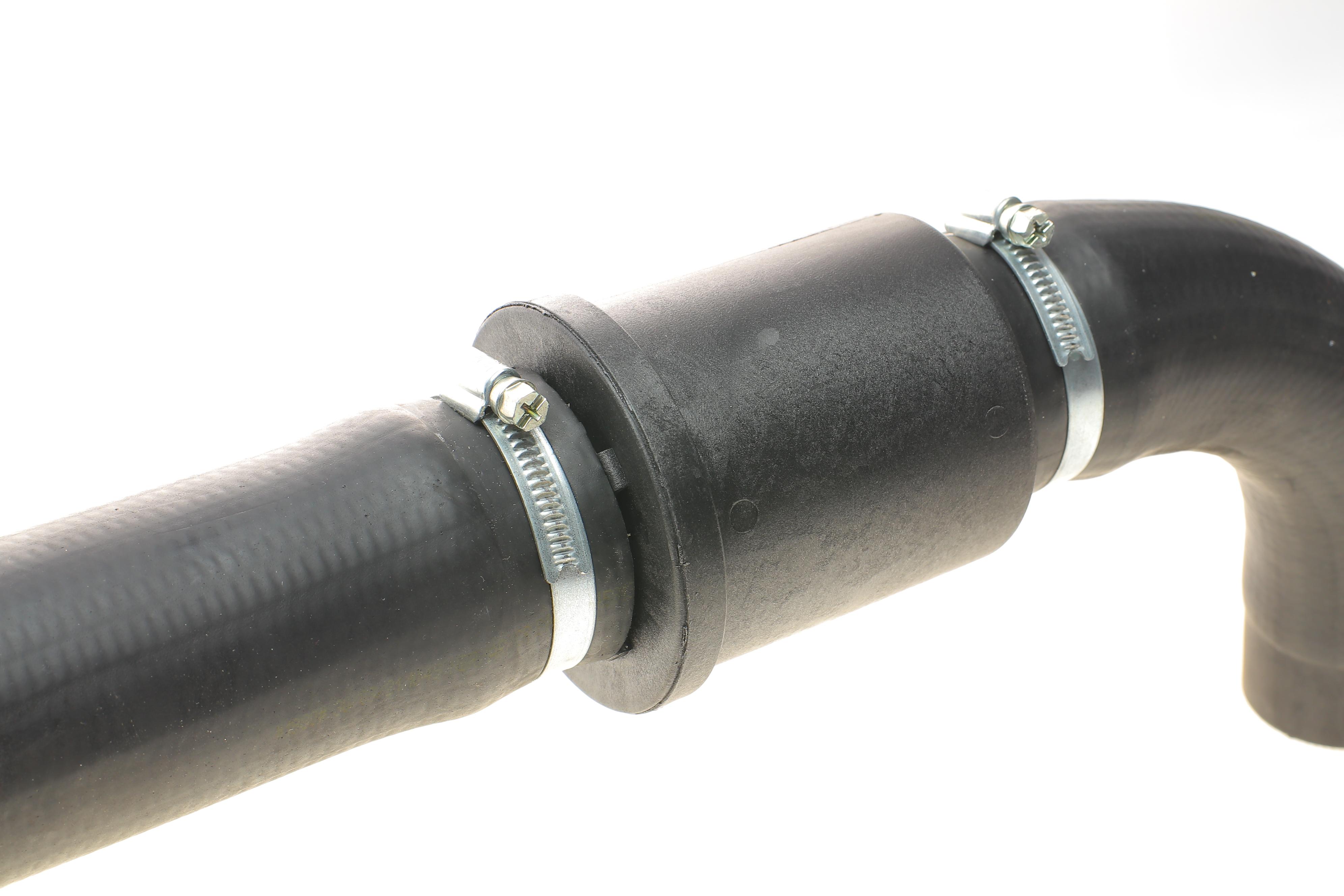 Патрубок інтеркулера Ford Transit 2.2TDCi 06- (к-кт в зборі)