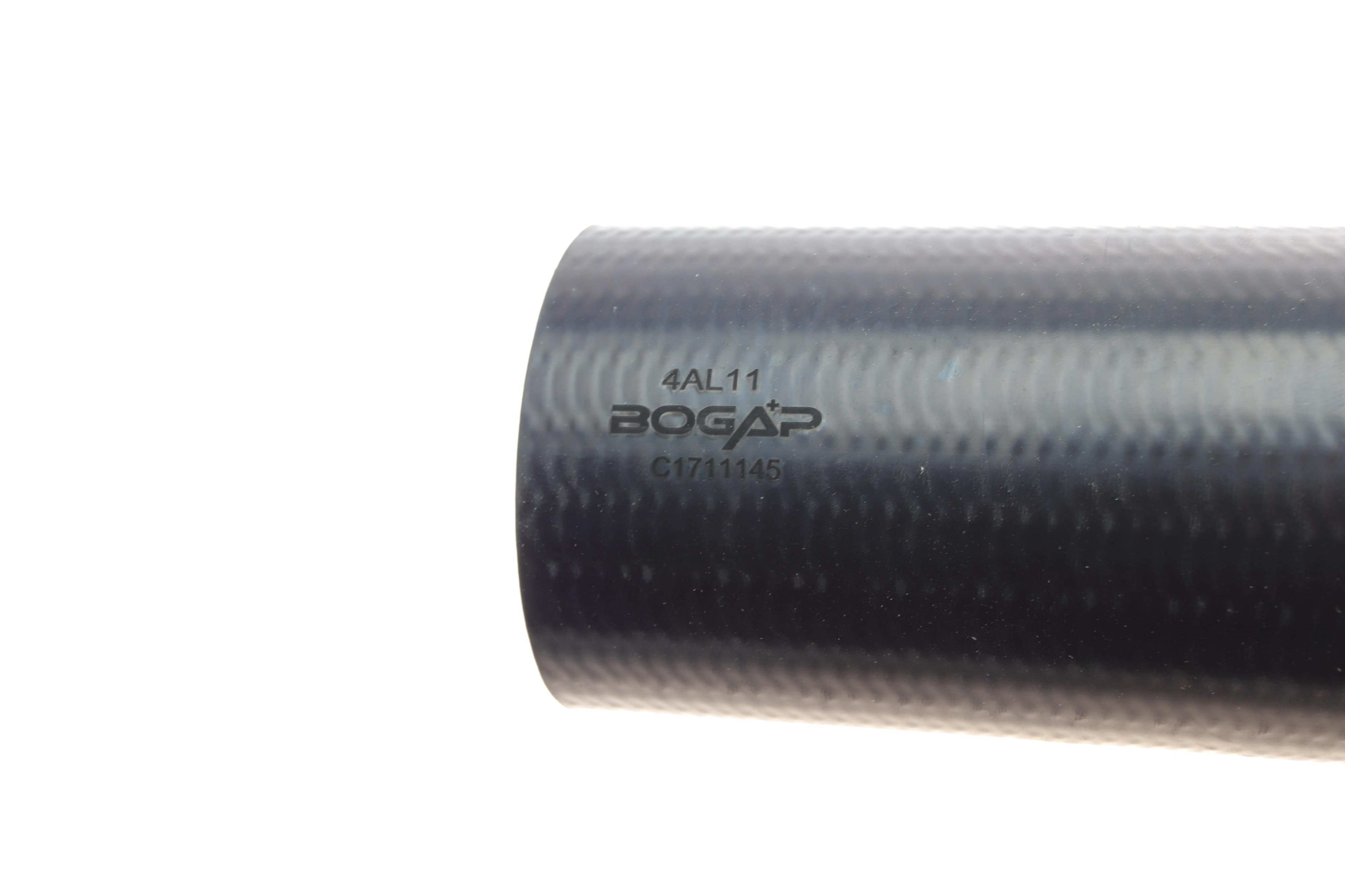 Патрубок інтеркулера (нижній) MB Sprinter CDI 00-06