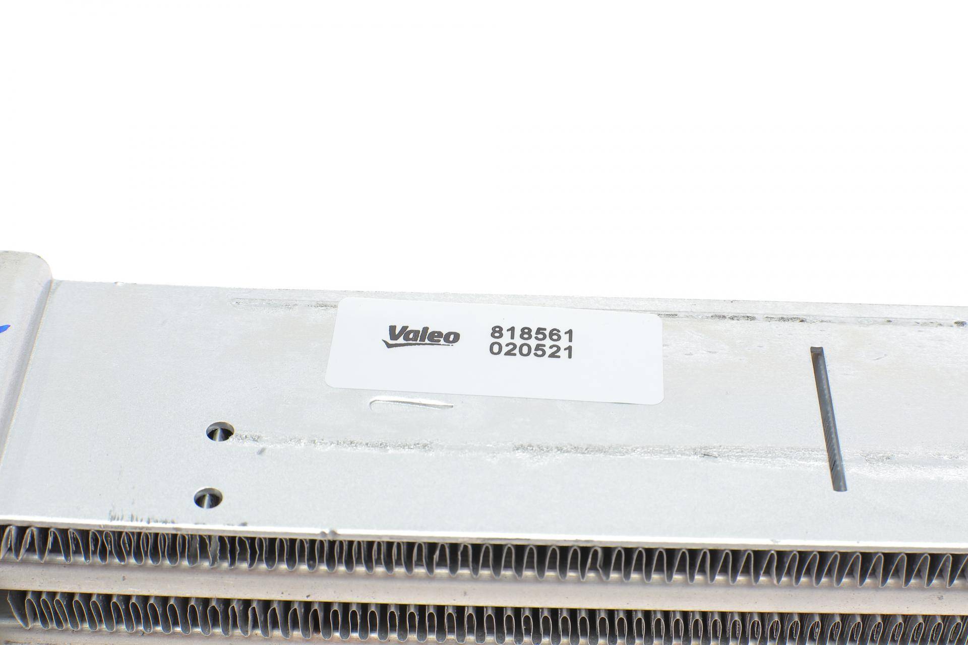 Радіатор інтеркулера Renault Master 2.3dCi 10-