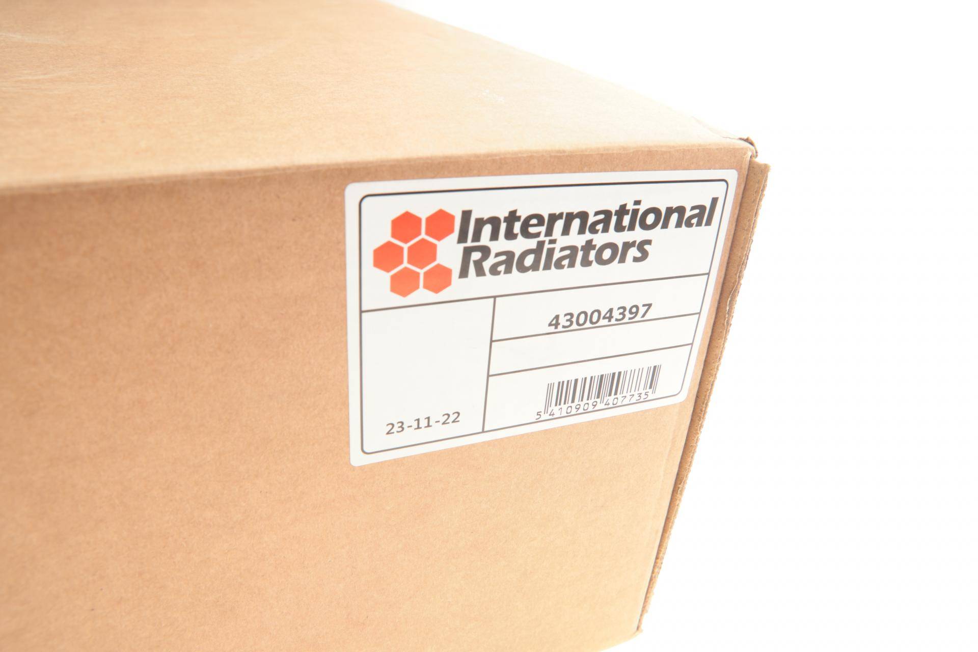 Радіатор інтеркулера Renault Espace 2.0/2.2dCi 06-/Laguna 1.9-2.2dCi 01-07