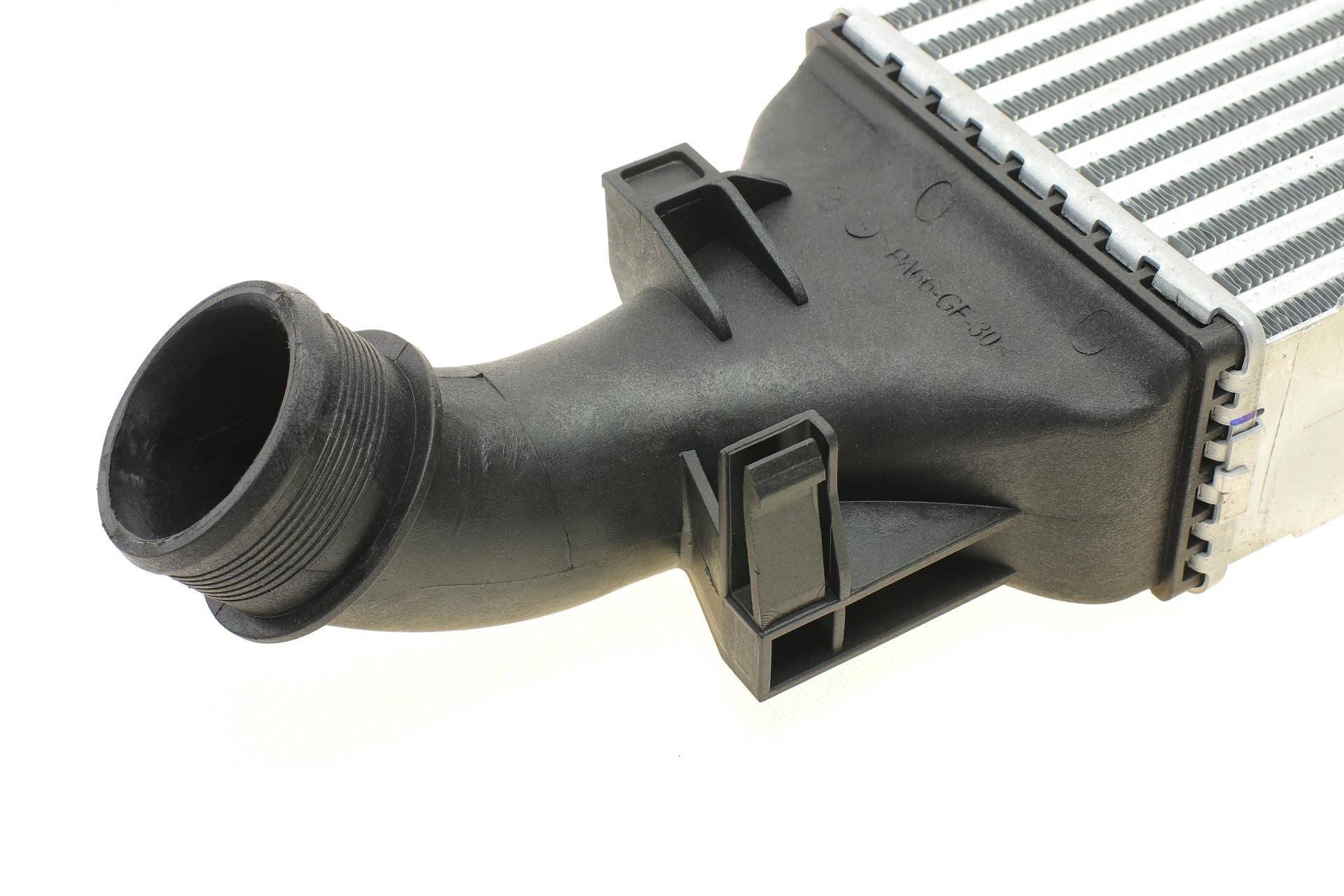 Радіатор інтеркулера Audi Q3 2.0TDI/2.0TFSI 11-18