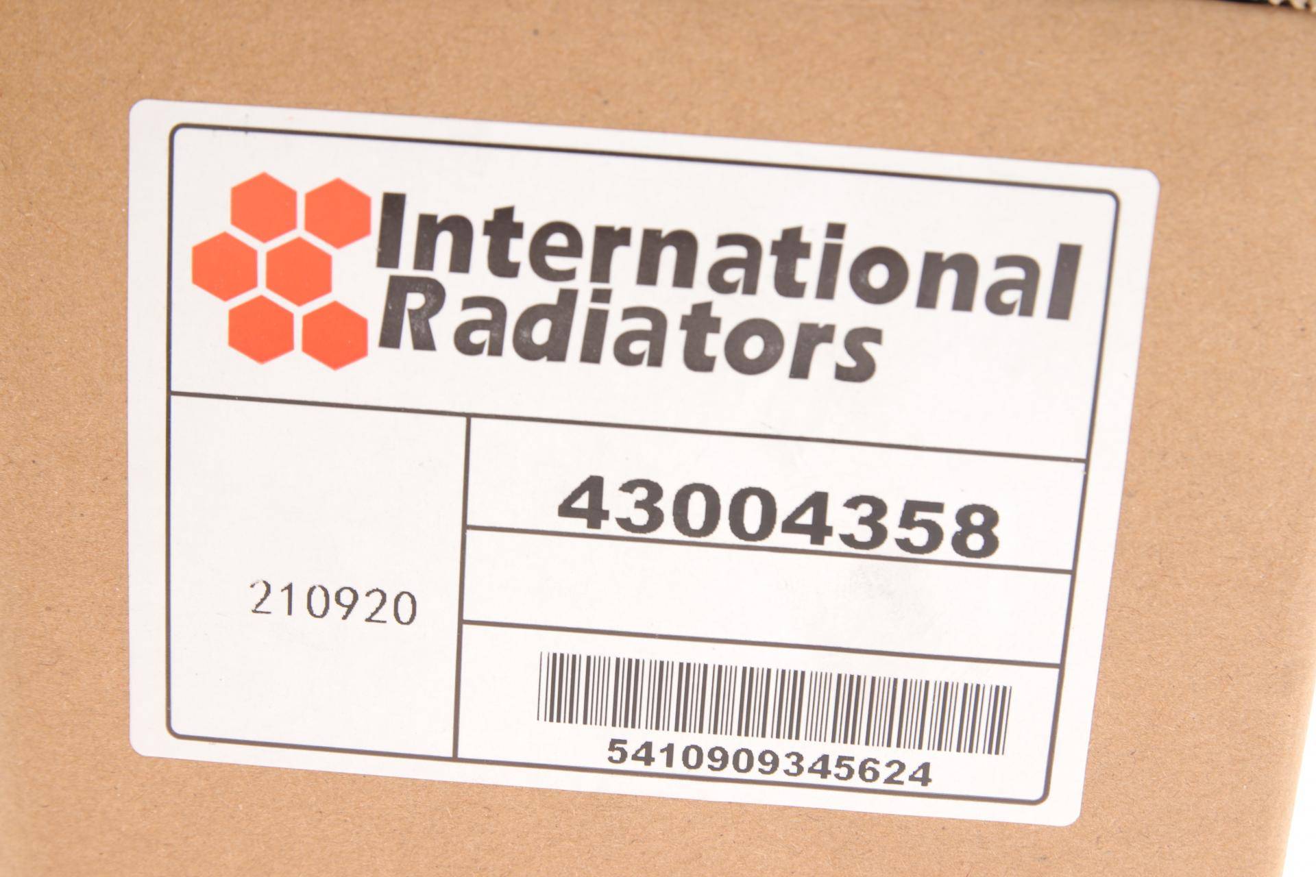 Радіатор інтеркулера Renault Trafic 2.5 dCi 01-