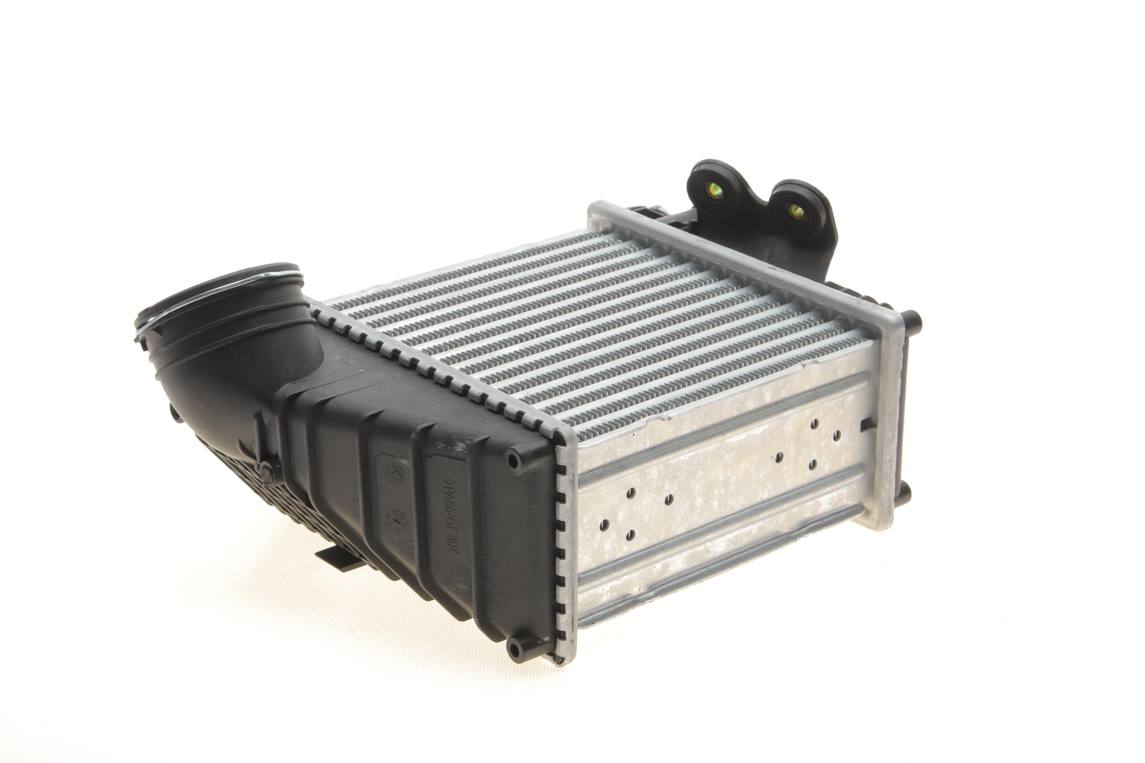 Радіатор інтеркулера VW Golf 1.9TDI -03