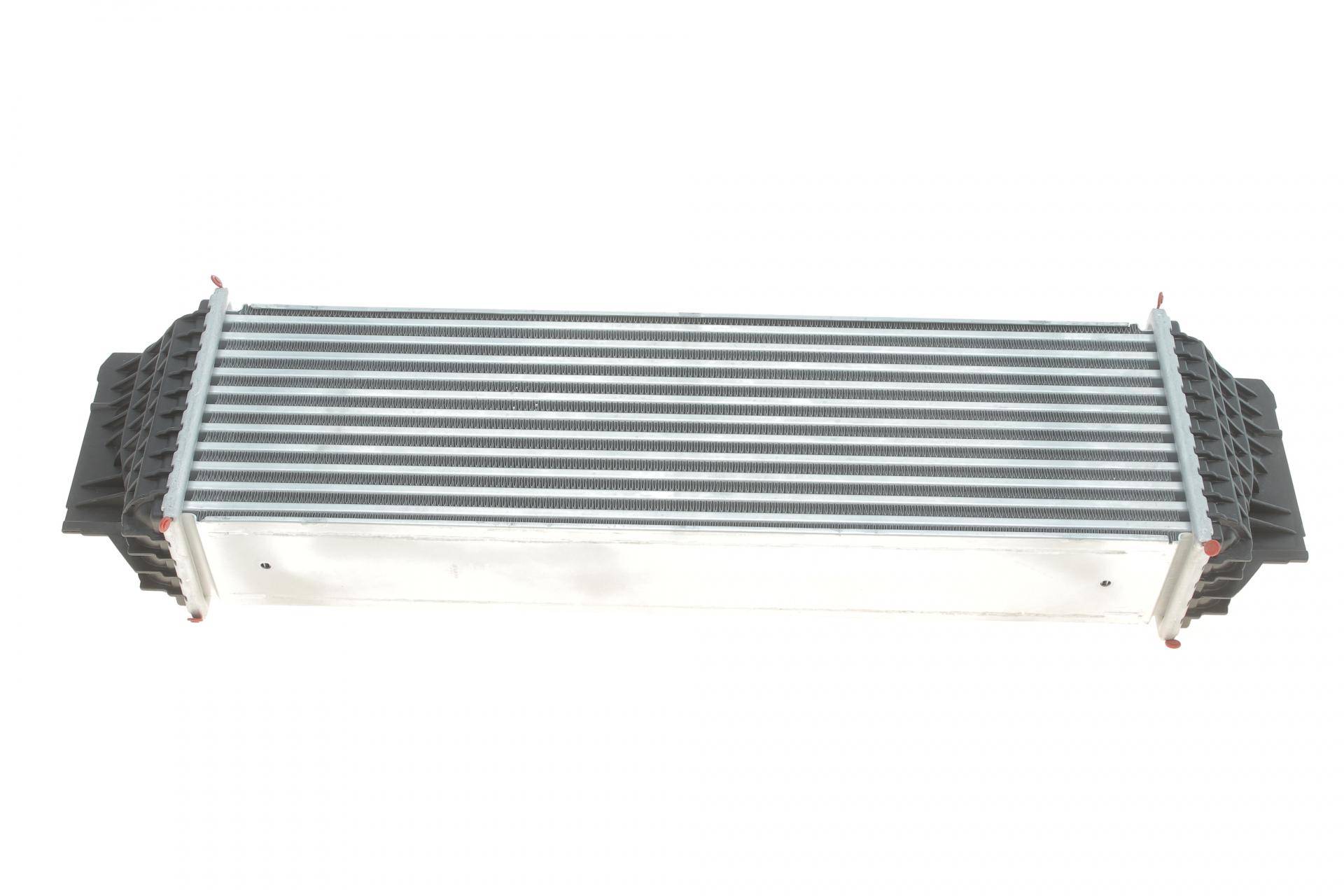 Радіатор інтеркулера BMW 5 (F07/F10/F11)/6 (F06/F12/F13)/7 (F01-F04) 3.0D N57 09-18