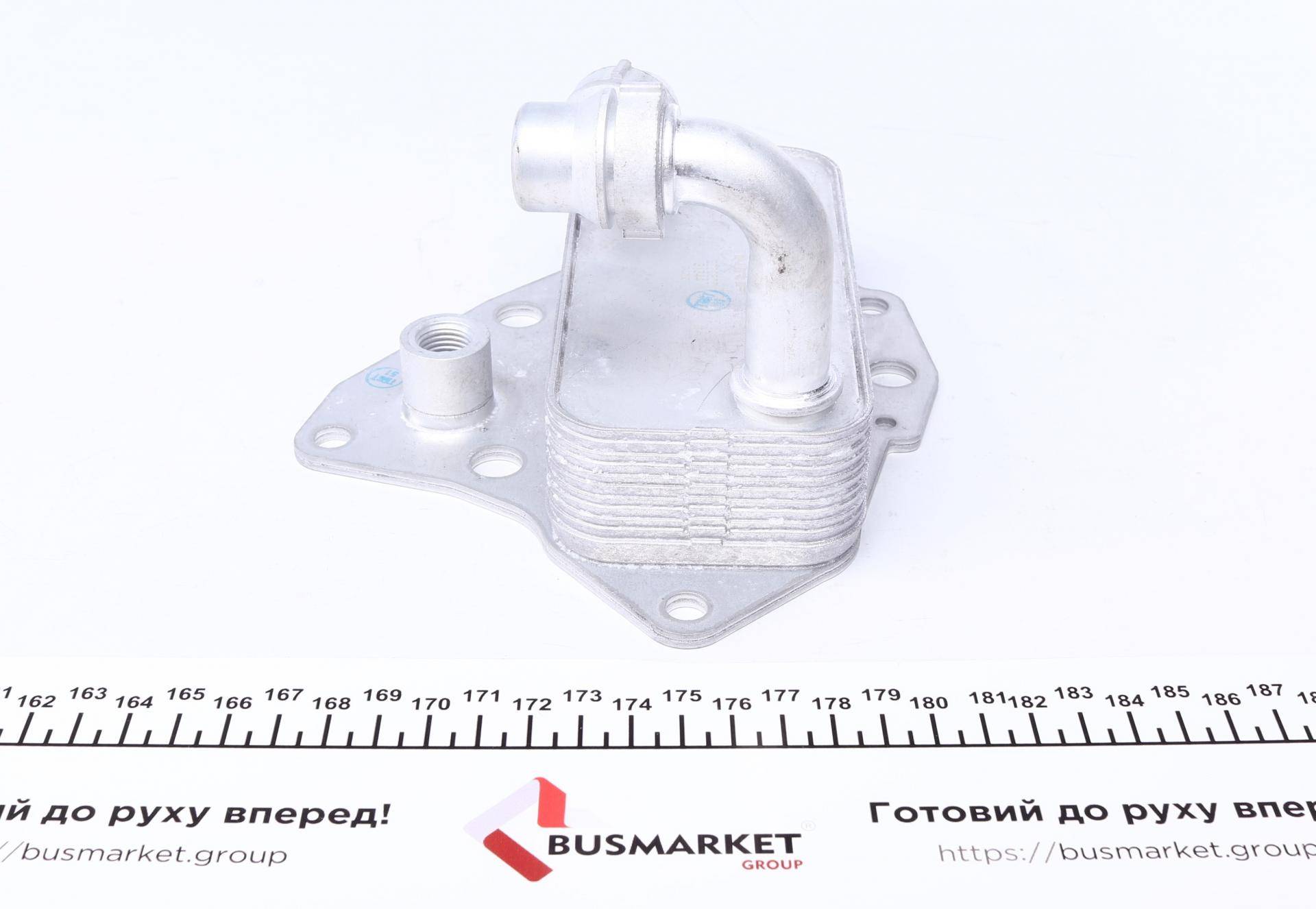 Радіатор масляний Fiat Doblo 1.6D 07- (теплообмінник)