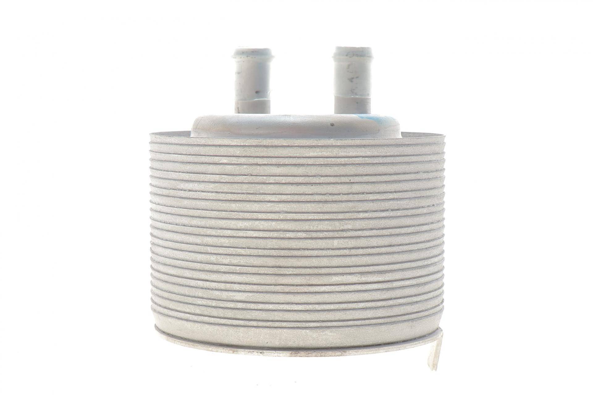 Радіатор масляний Nissan Pathfinder 2.5 dCi 05- (теплообмінник)