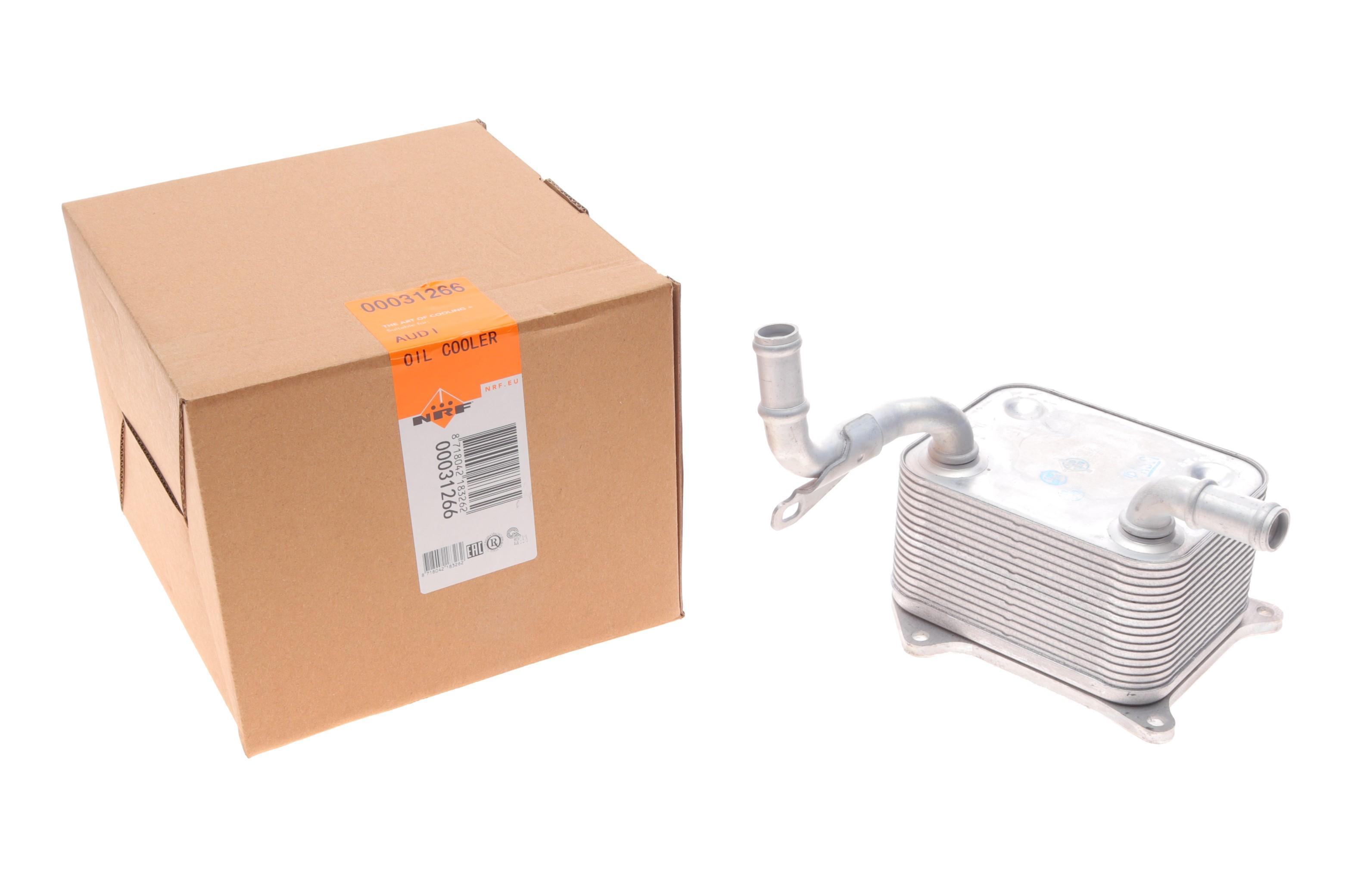 Радіатор масляний Audi A4/A5/A6/A8/Q5/Q7/VW Touareg 4.2FSI 05-18 (теплообмінник)