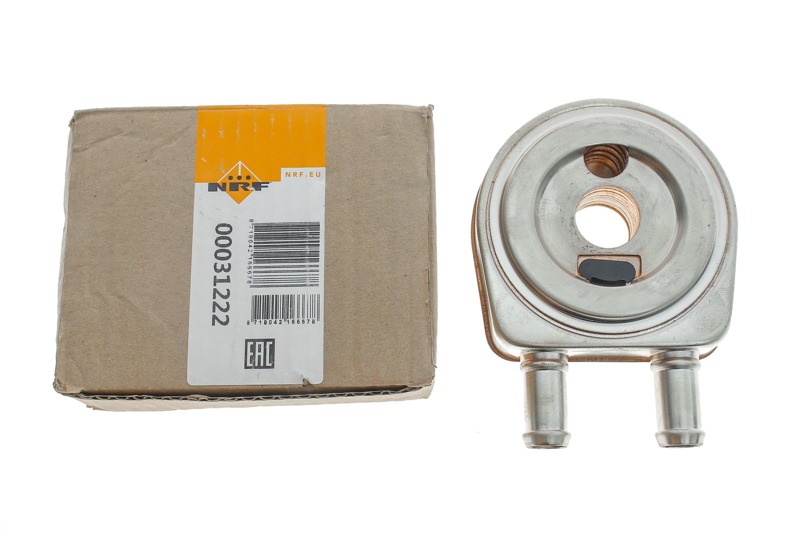 Радіатор масляний Renault Trafic 1.9dCi 01- (теплообмінник)