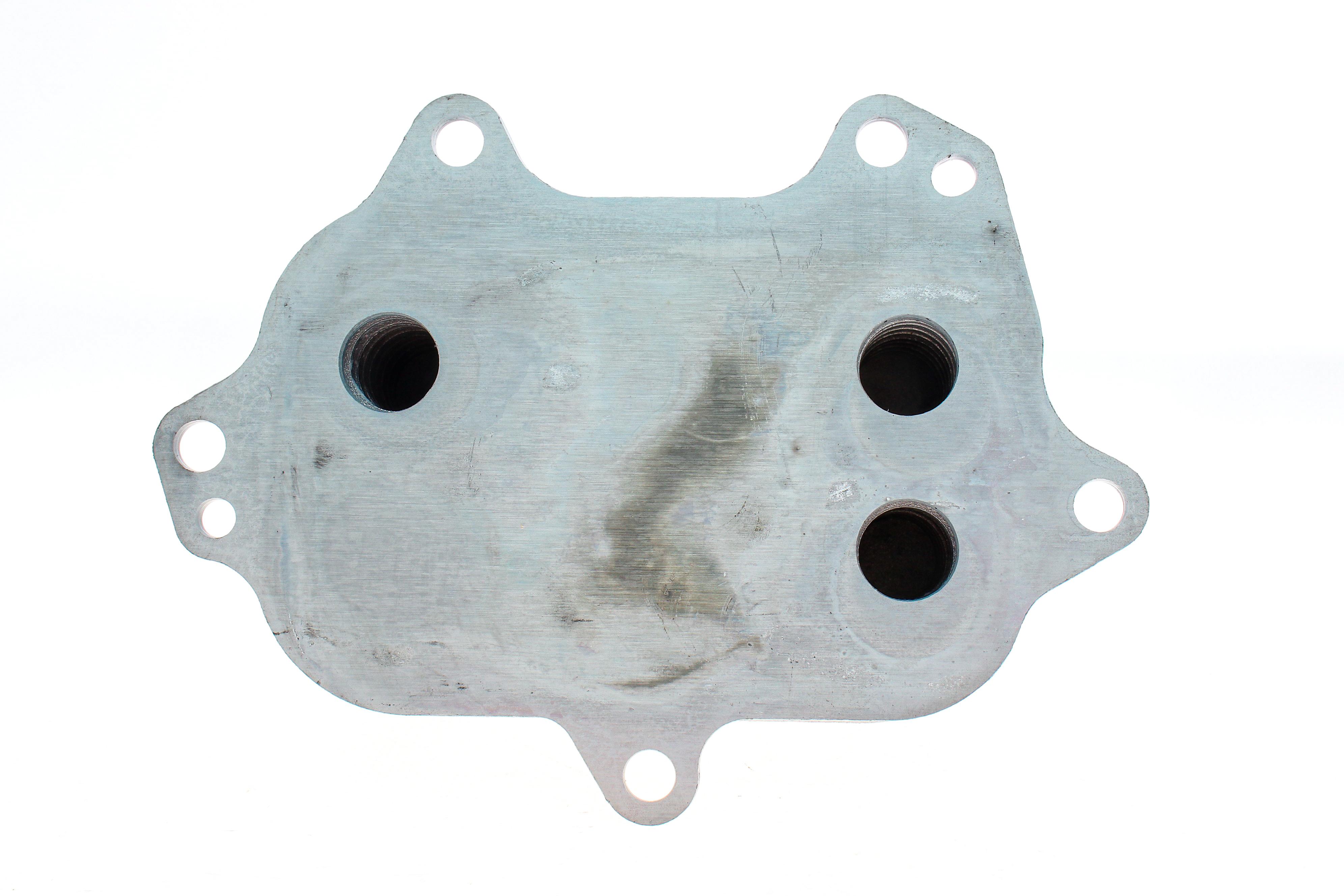 Радіатор масляний Audi A6 2.0 TDI 13-18 (теплообмінник)