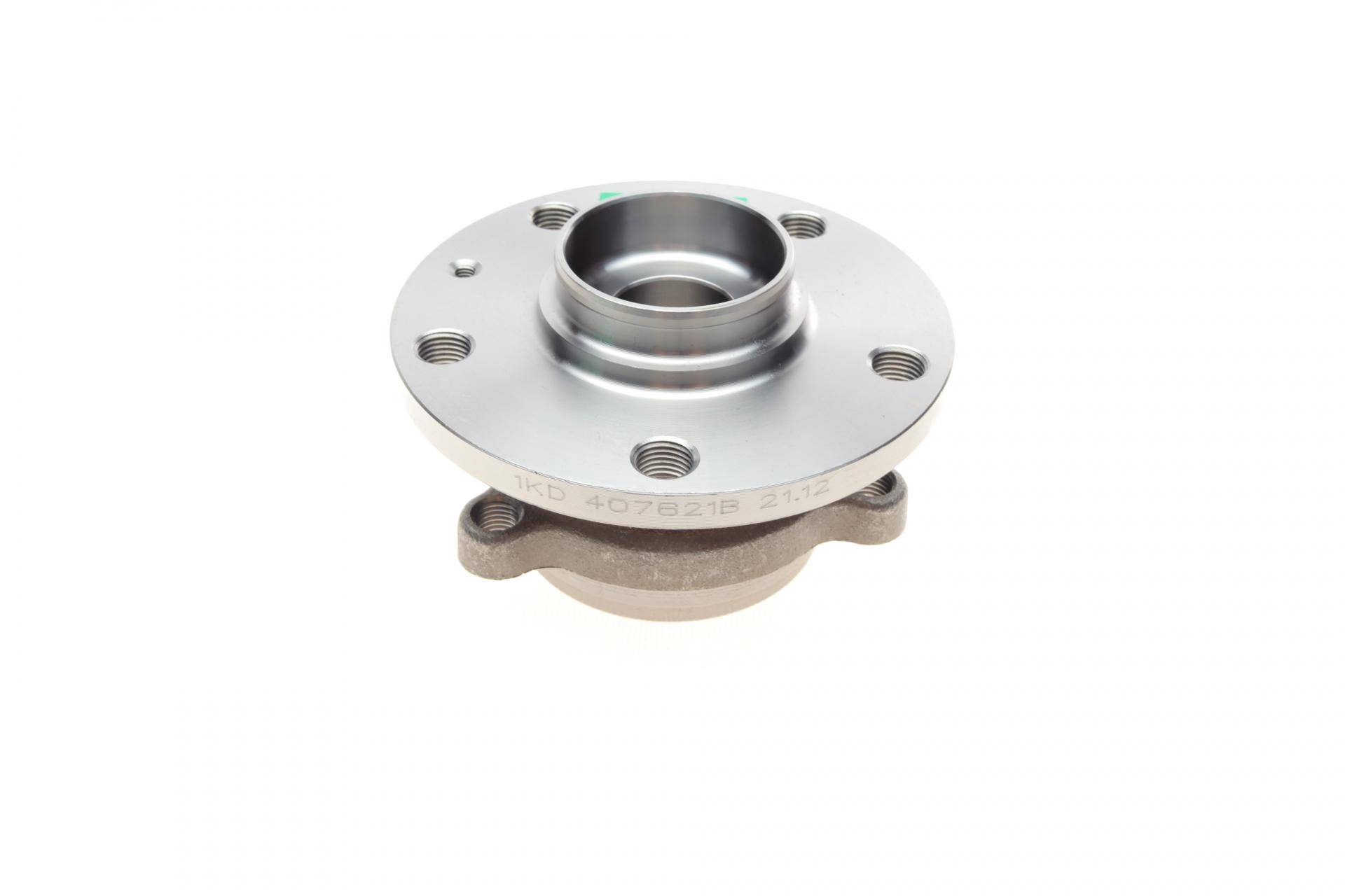 Підшипник маточини (передньої) VW Caddy 03- (4 болти) (OE VAG)