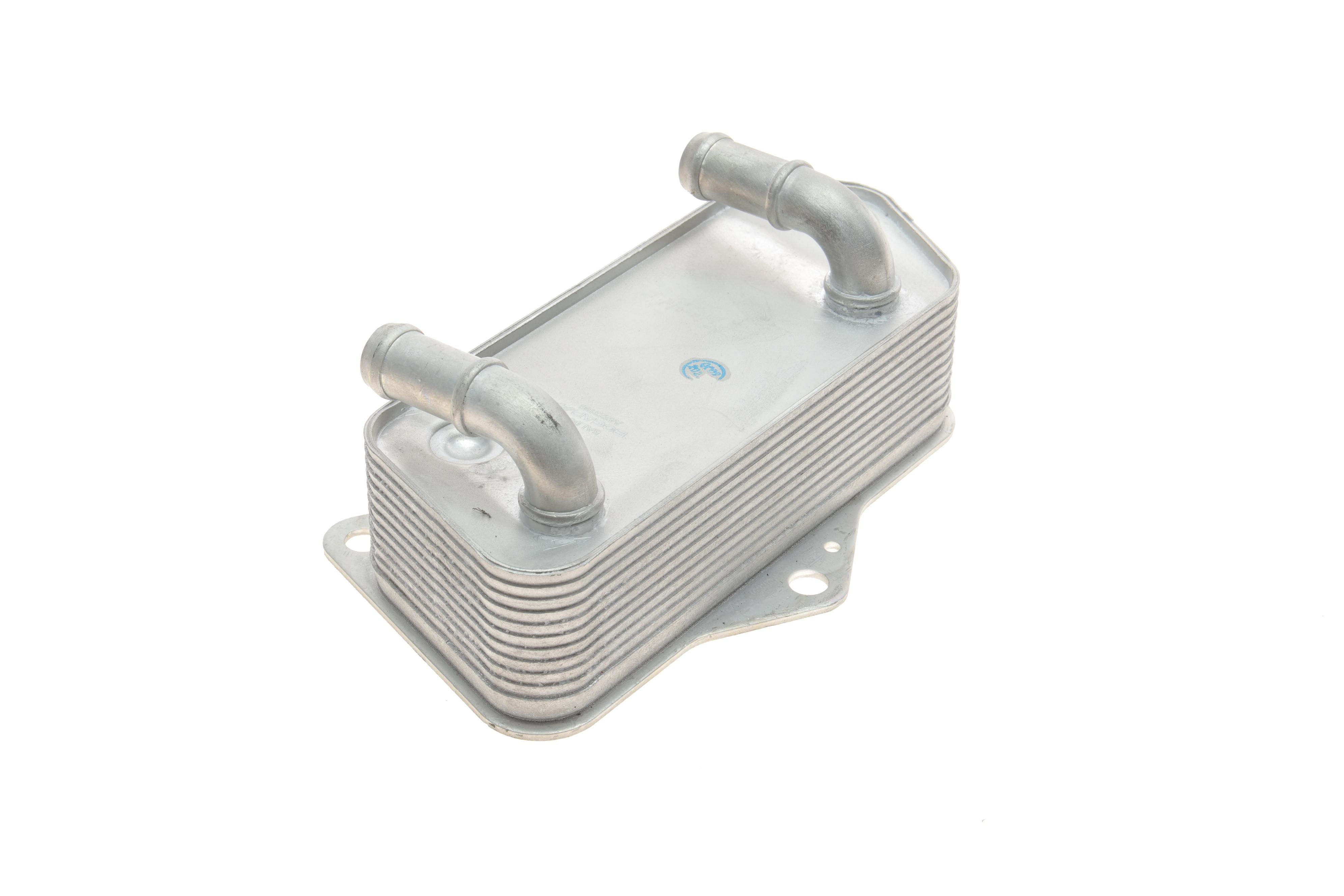 Радіатор масляний VW Caddy III/IV/Passat 05-14/Skoda Octavia 1.2-2.0/1.6-2.0 TDI 04-13