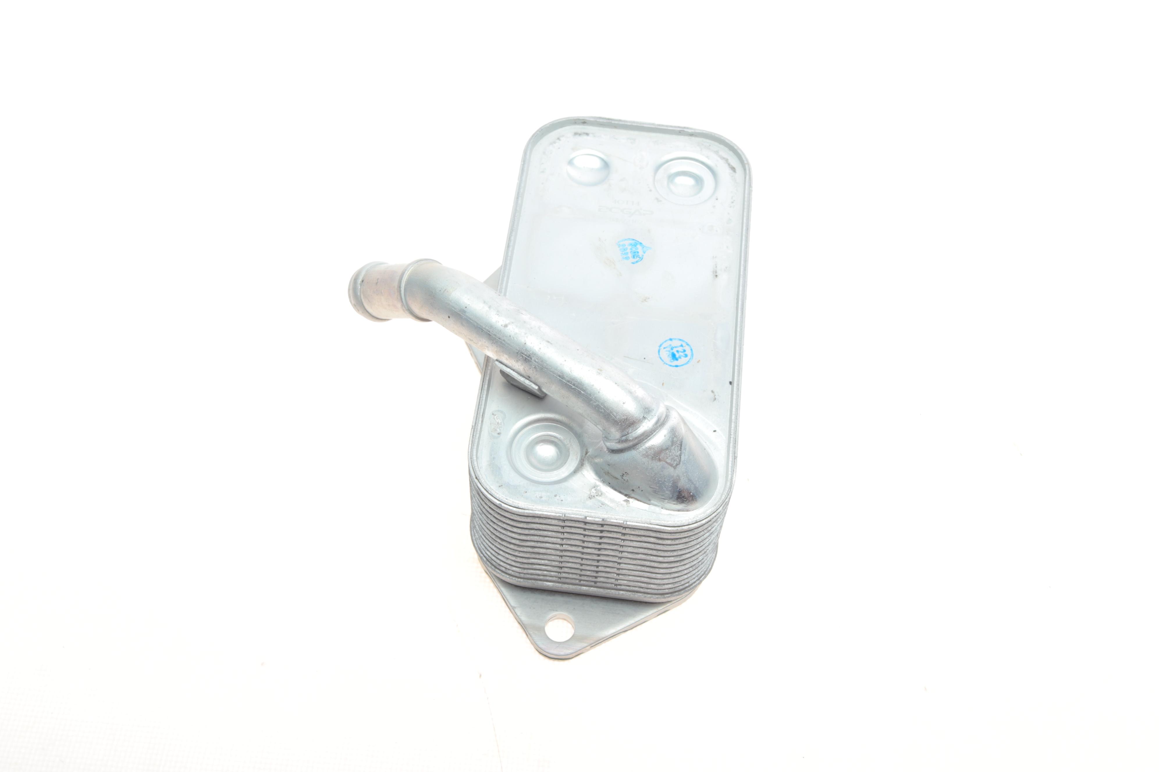 Радіатор масляний BMW 1(F16/F86)/2(F22/F87)/3(F30/F80) 1.6-3.0 04-