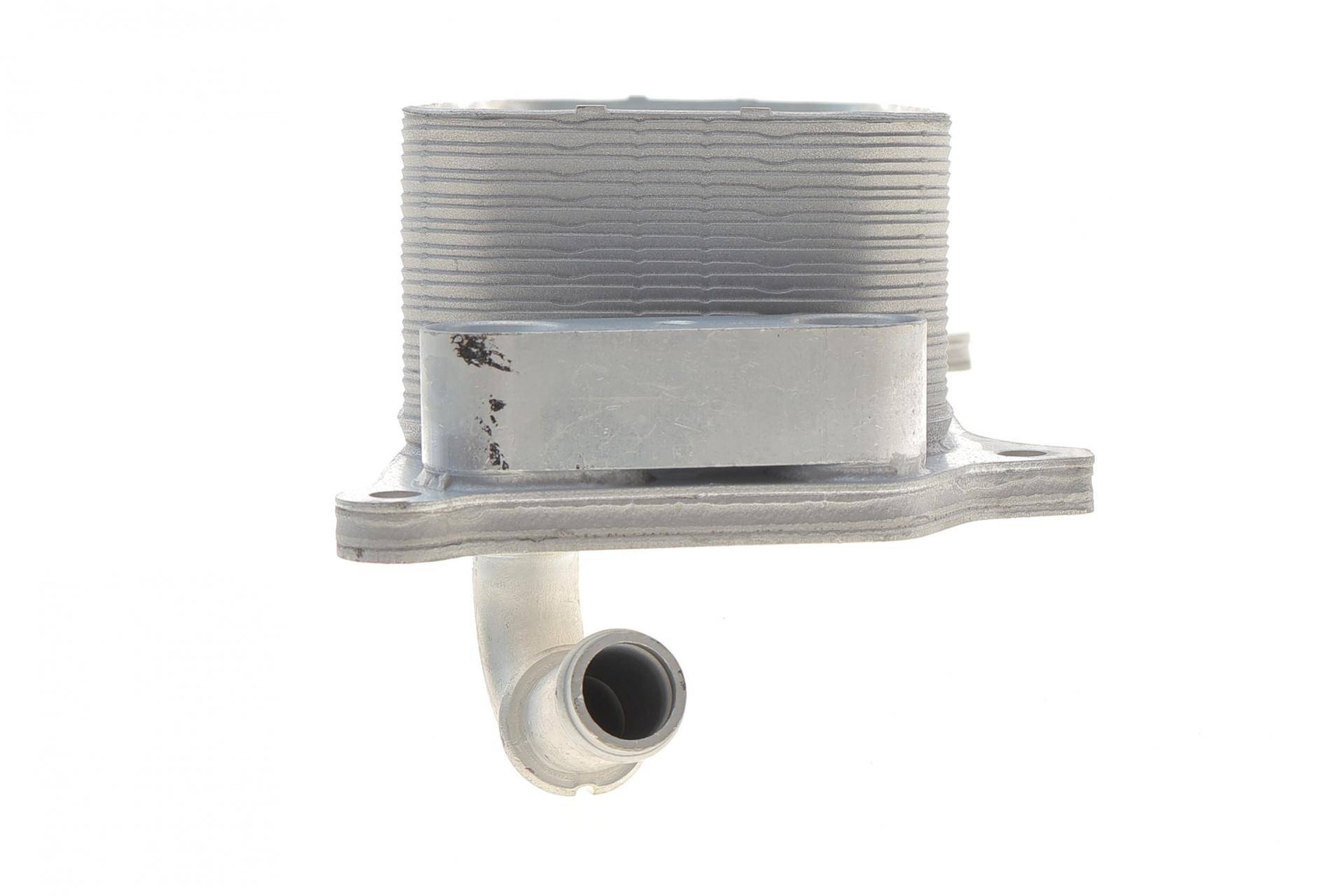 Радіатор масляний Audi A6 10-18 (теплообмінник)