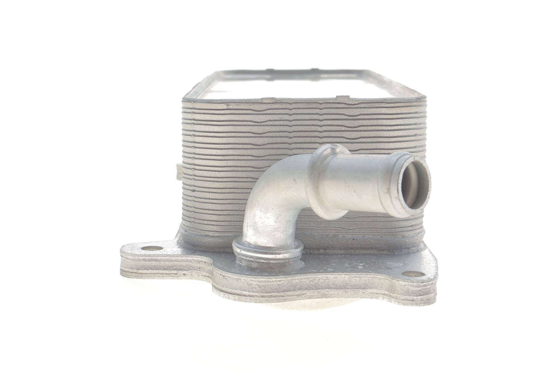 Радіатор масляний Audi A6 10-18 (теплообмінник)