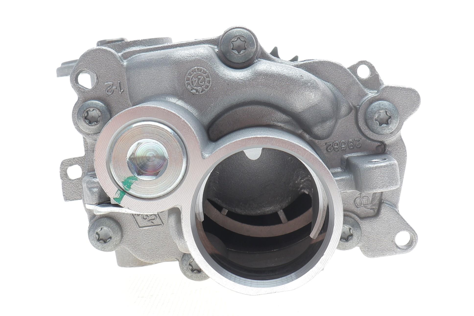 Насос масляний MB C-Class (W205) 1.6 BlueTEC (OM626.951 Euro 6) 14-