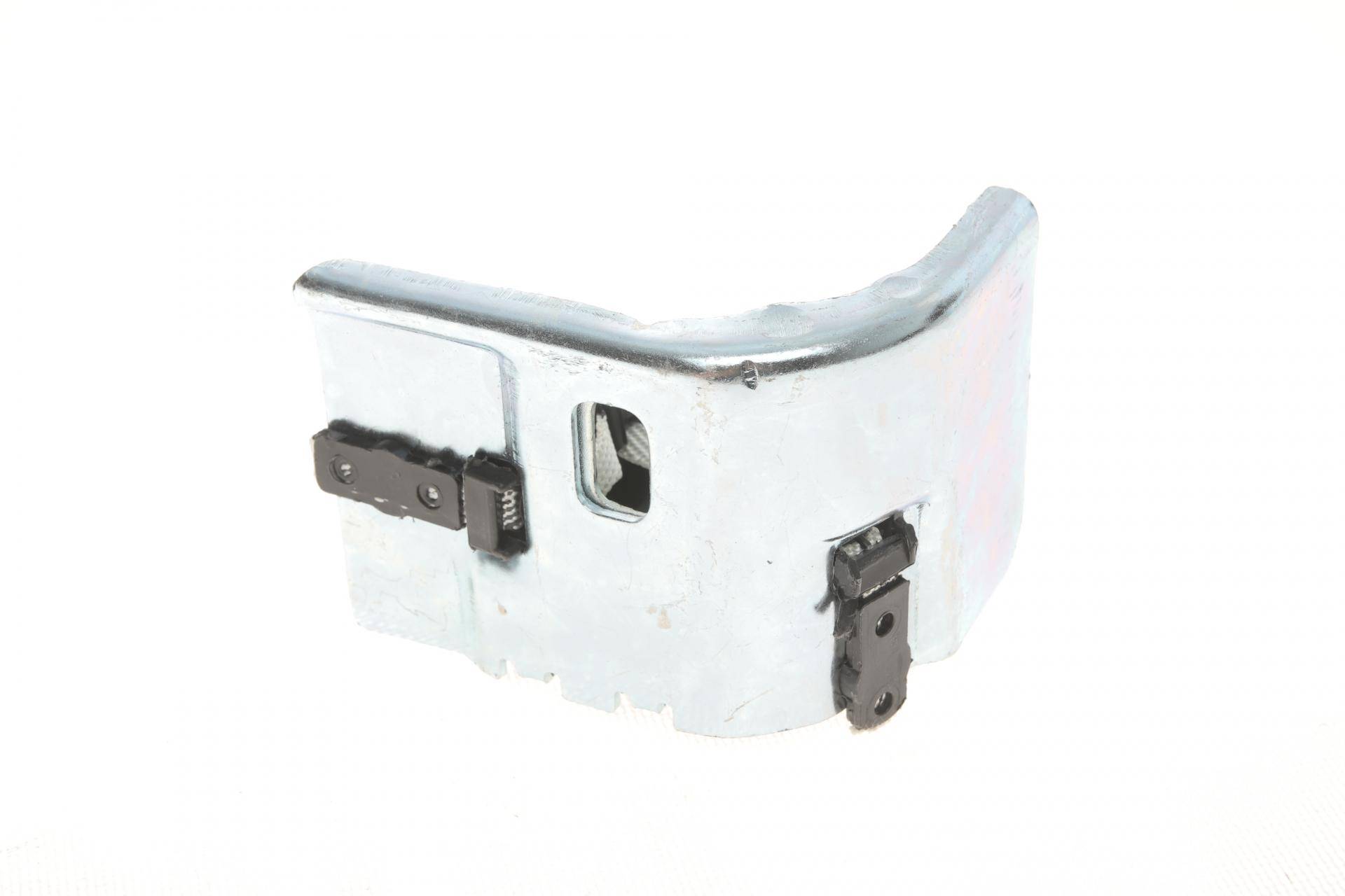 Кронштейн кріплення глушника (середній) Renault Megane/Scenic 03-