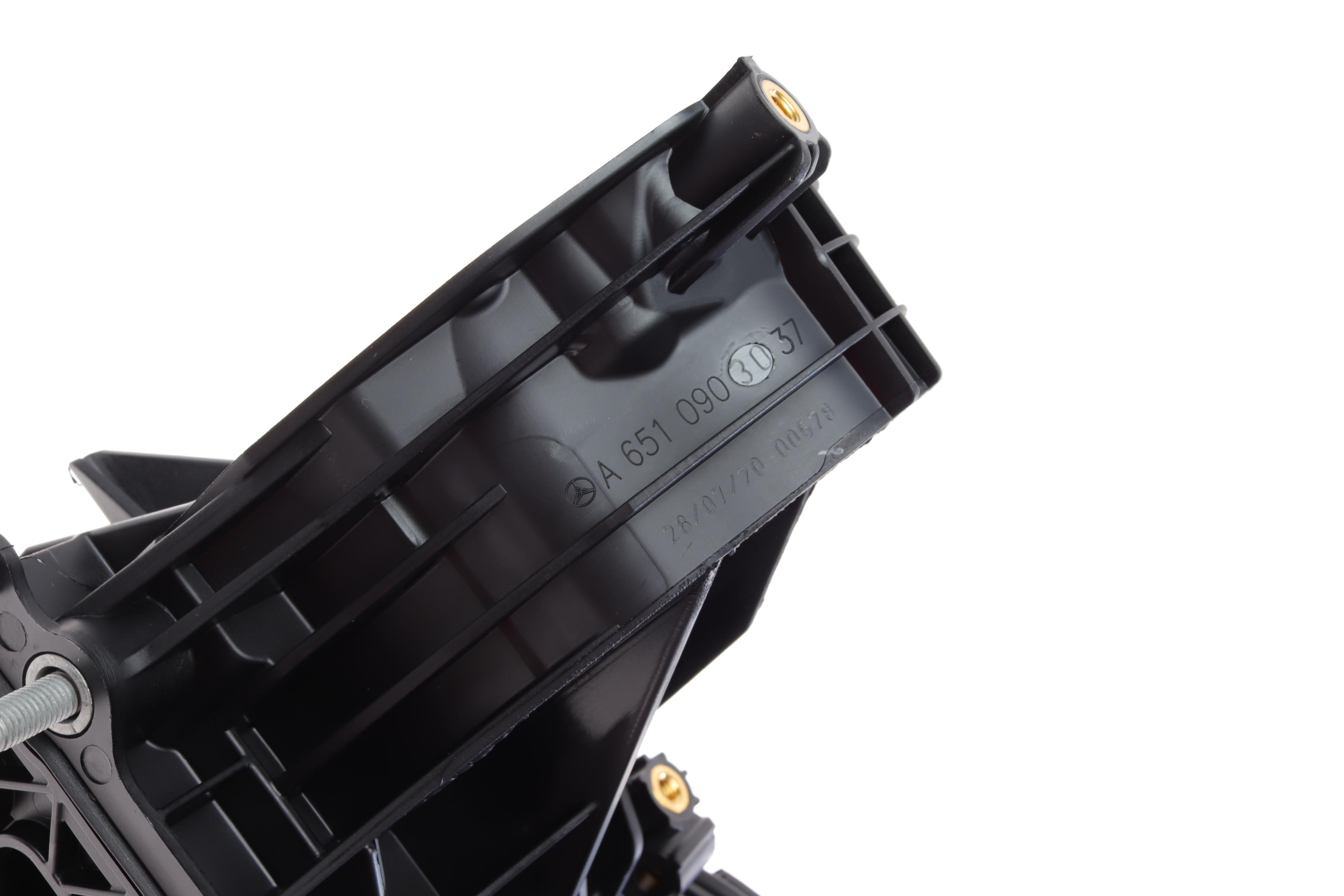 Колектор впускний MB Sprinter 2.2CDI OM651