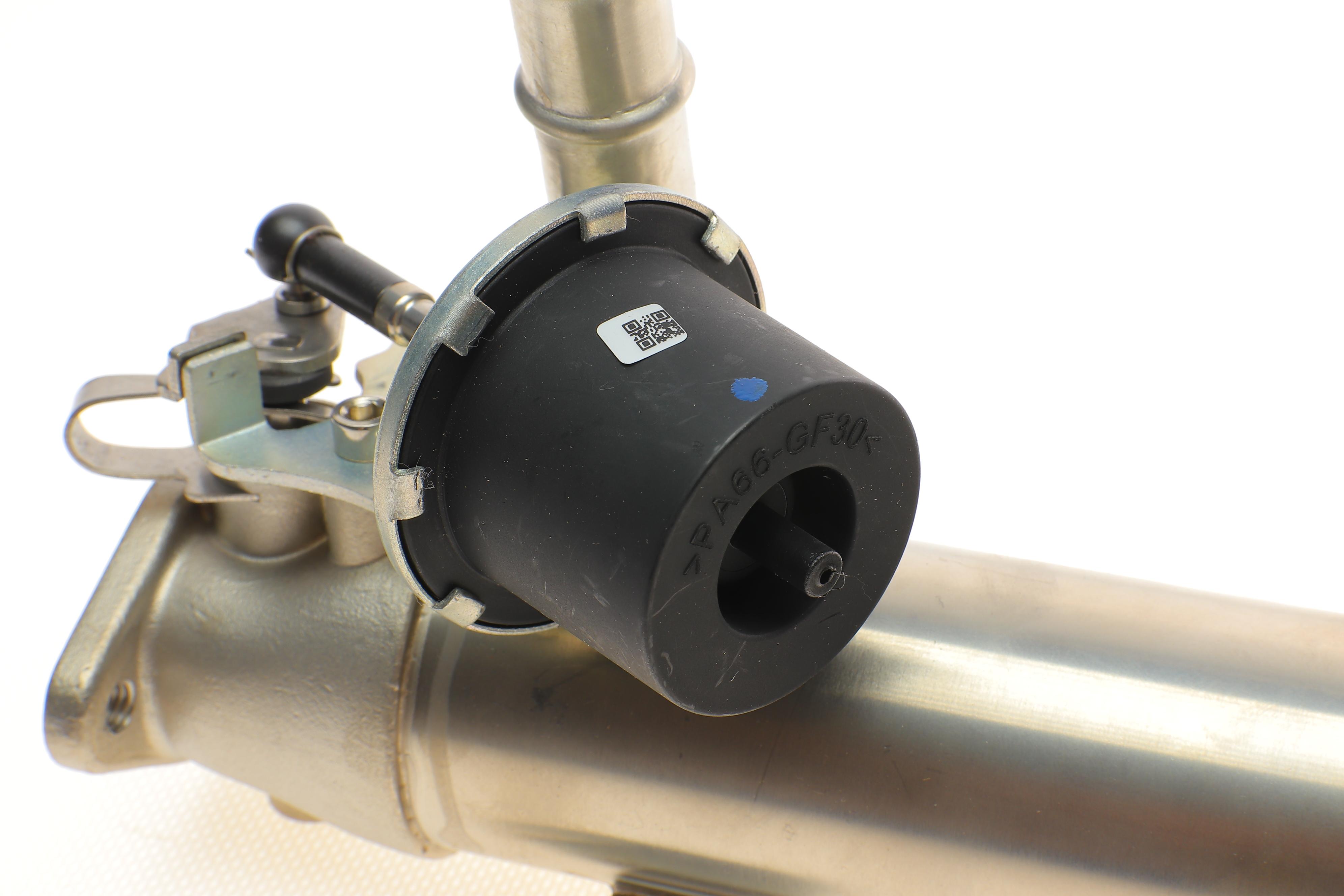 Радіатор рециркуляції ВГ VW Passat/Seat Leon/Skoda Superb/Audi A3 2.0TDI 05-