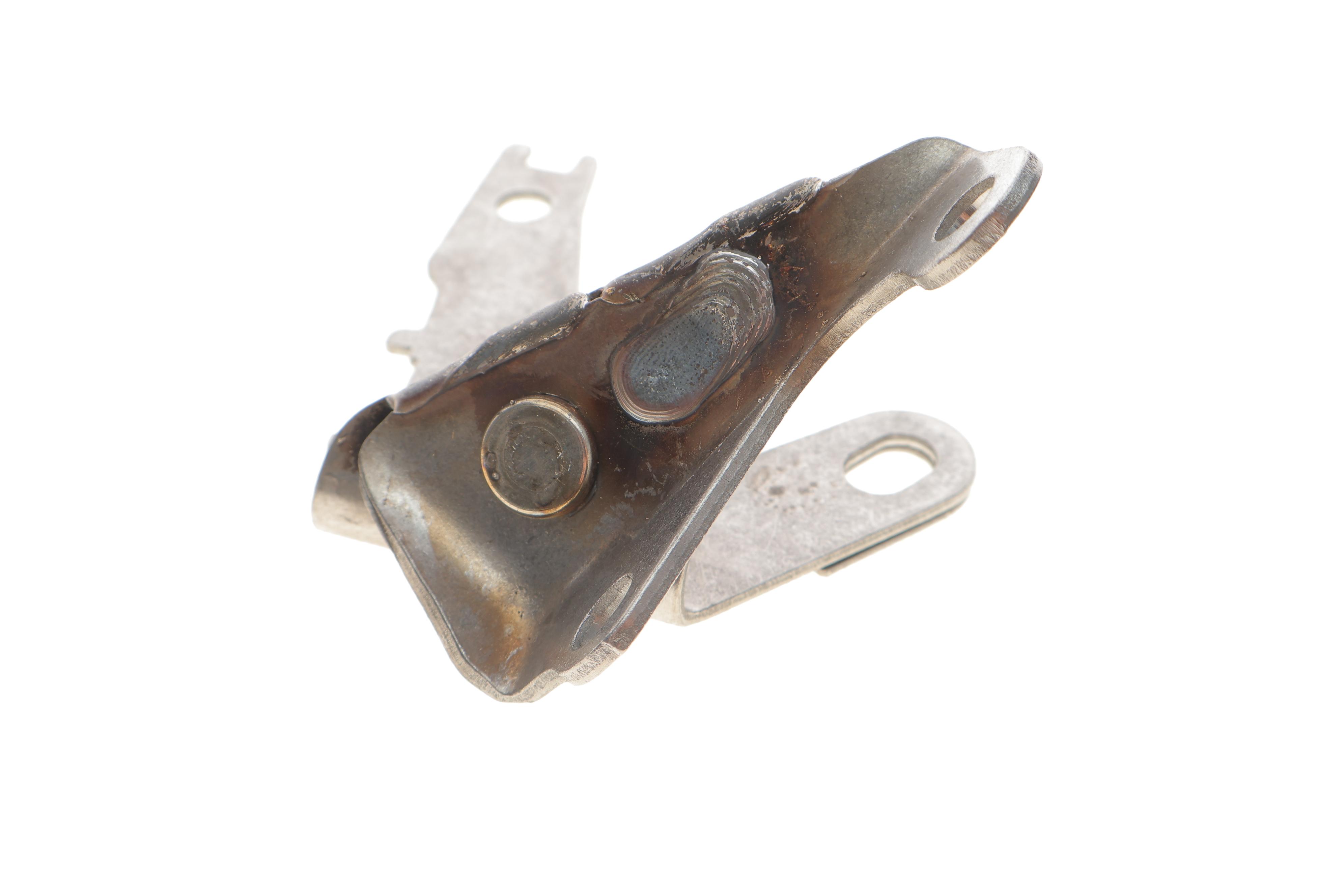 Кронштейн кріплення системи вихлопної BMW 3 (F30/F31/F34)/5 (F10/F11)/X3 (F25) 14-