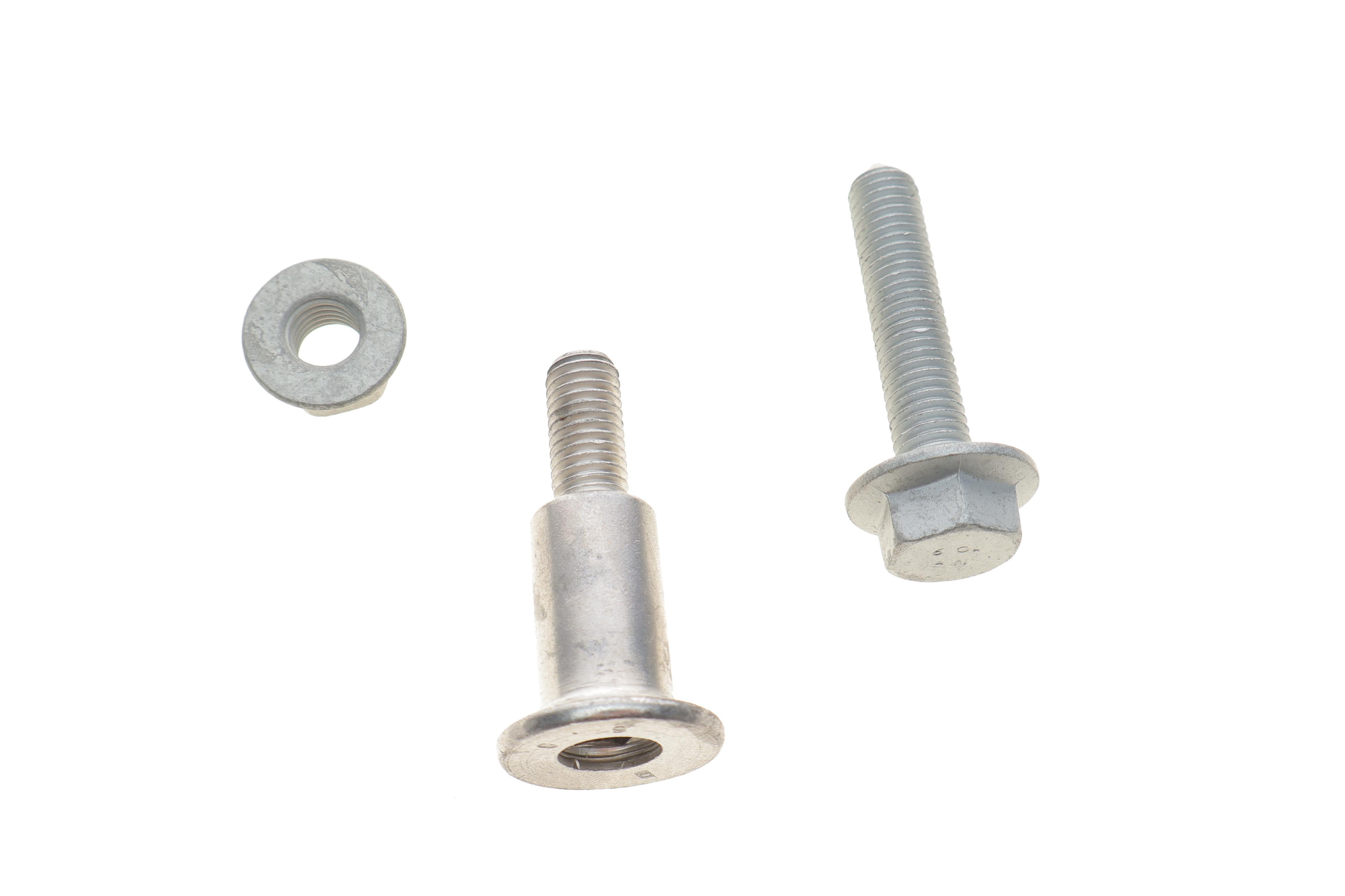 Тяга стабілізатора (переднього) VW Golf IV, (Л=П)