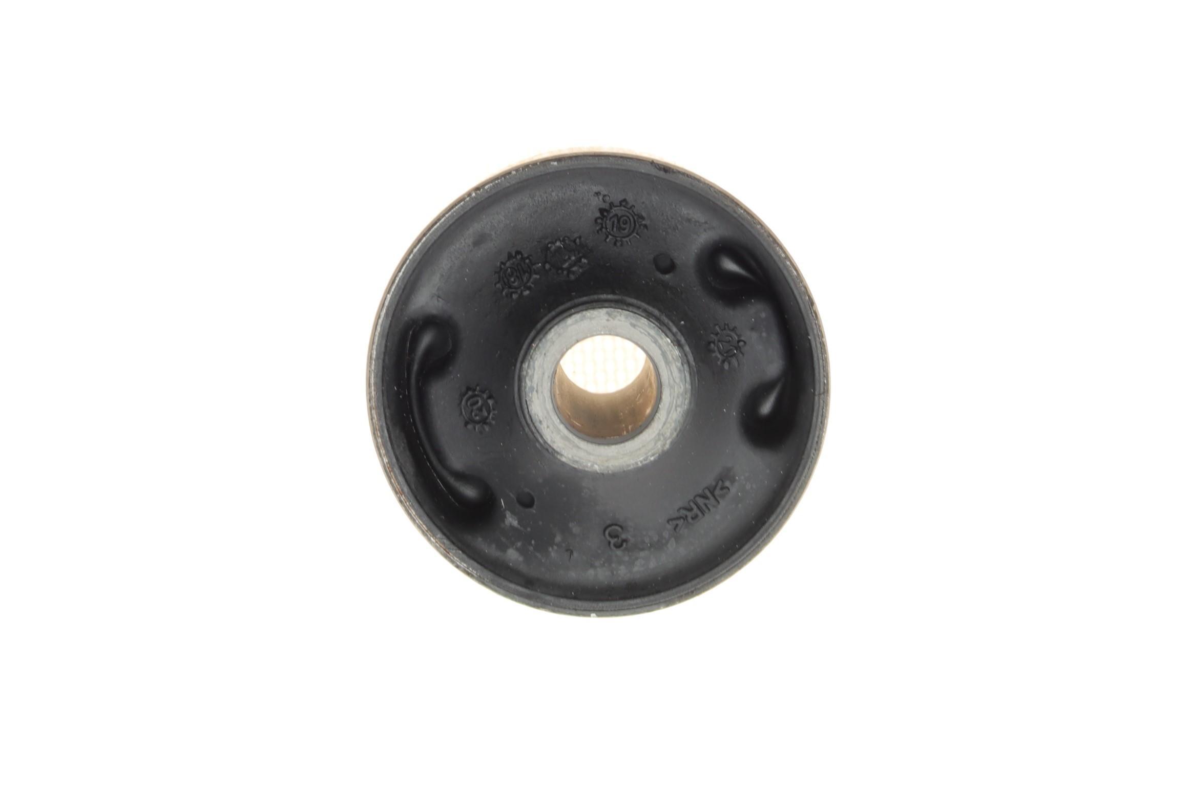 Сайлентблок балки (задньої/спереду) Audi 100 76-91