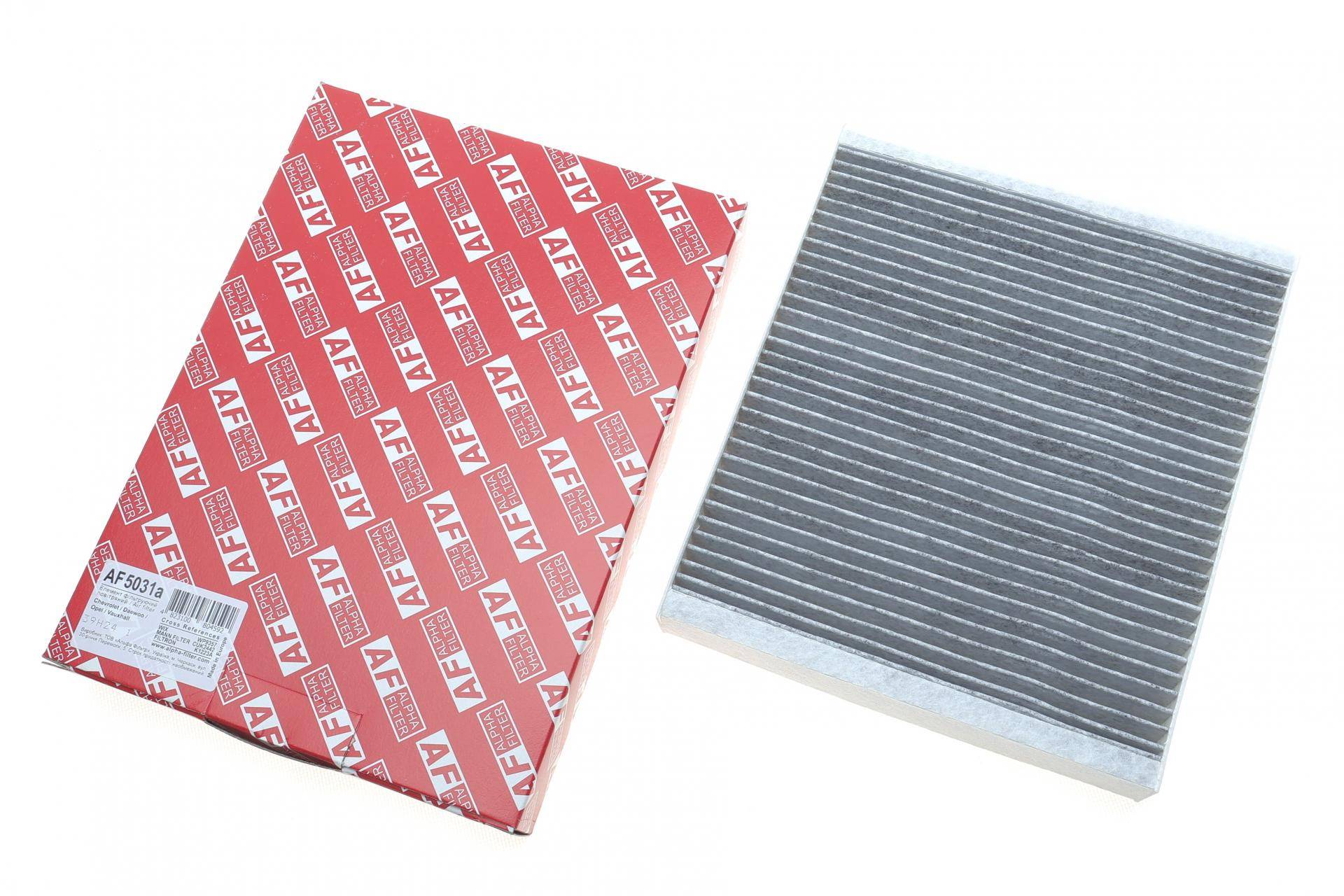 Фільтр салону Chevrolet Aveo (T300) 11-/ Opel Astra J 09- (вугільний)