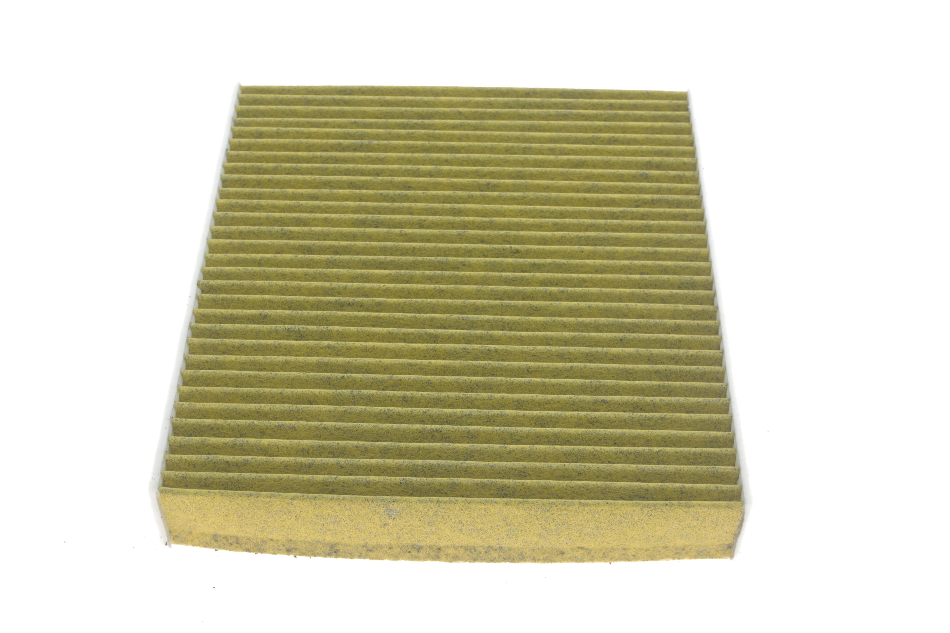 Фільтр салону Ford Focus 1.6i-2.0TDCI 04- (вугільний)