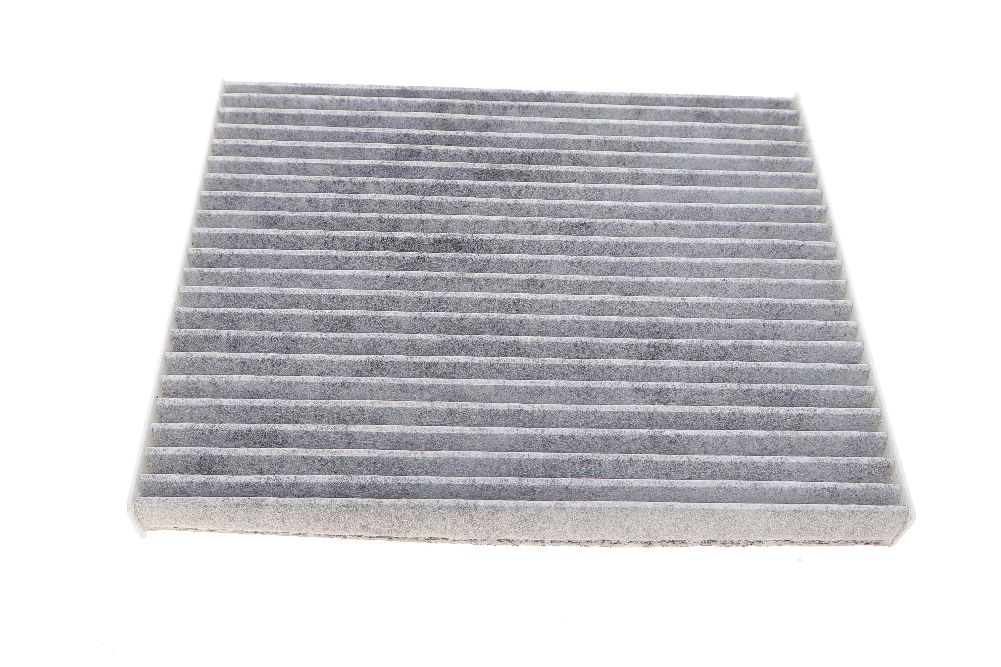 Фільтр салону Hyundai Tucson/I30/Kia Sportage 04- (вугільний)