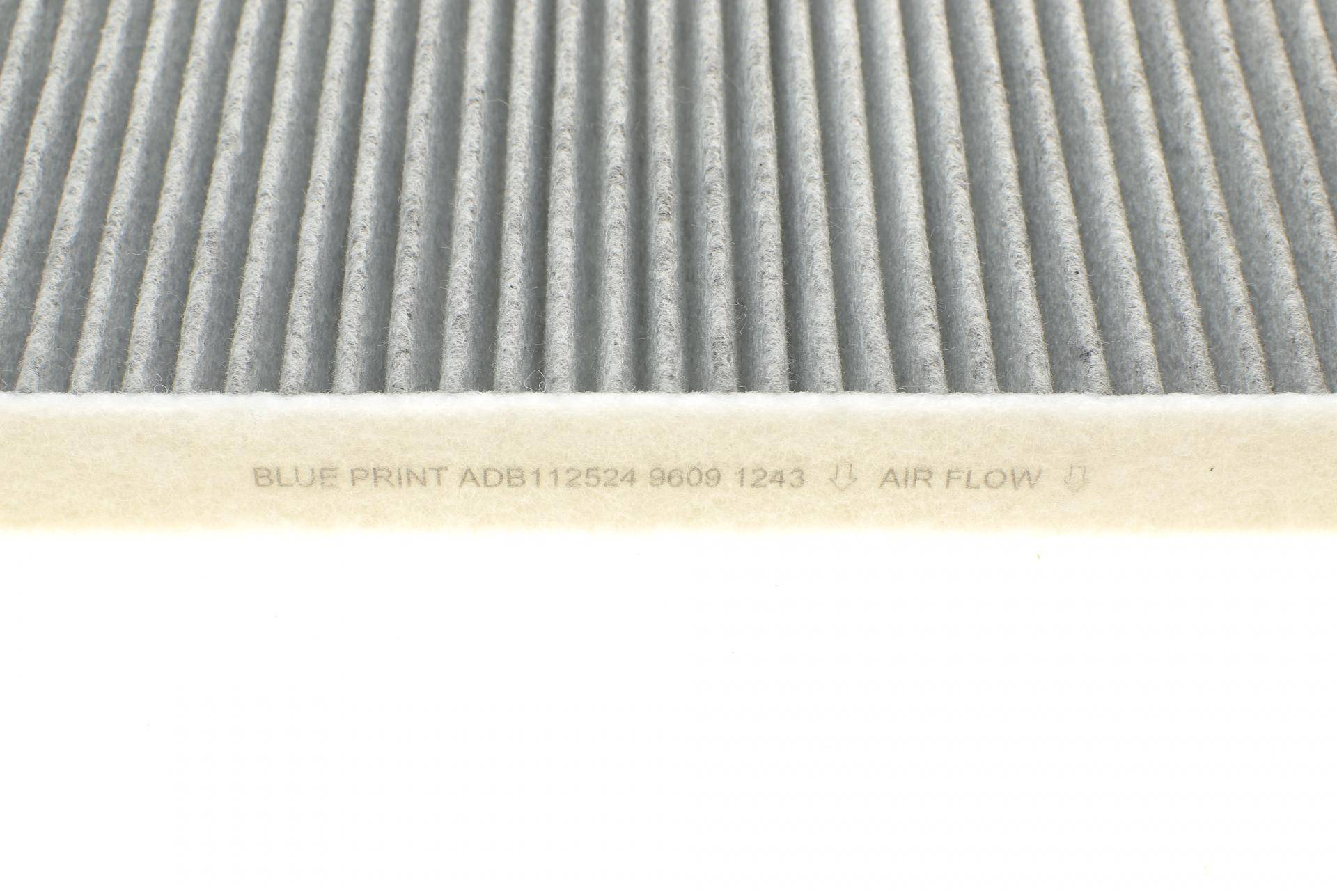 Фільтр салону BMW 3 (G20/G20)/X3 (G01/F97)/X4 (G02/F98) 17-(вугільний)