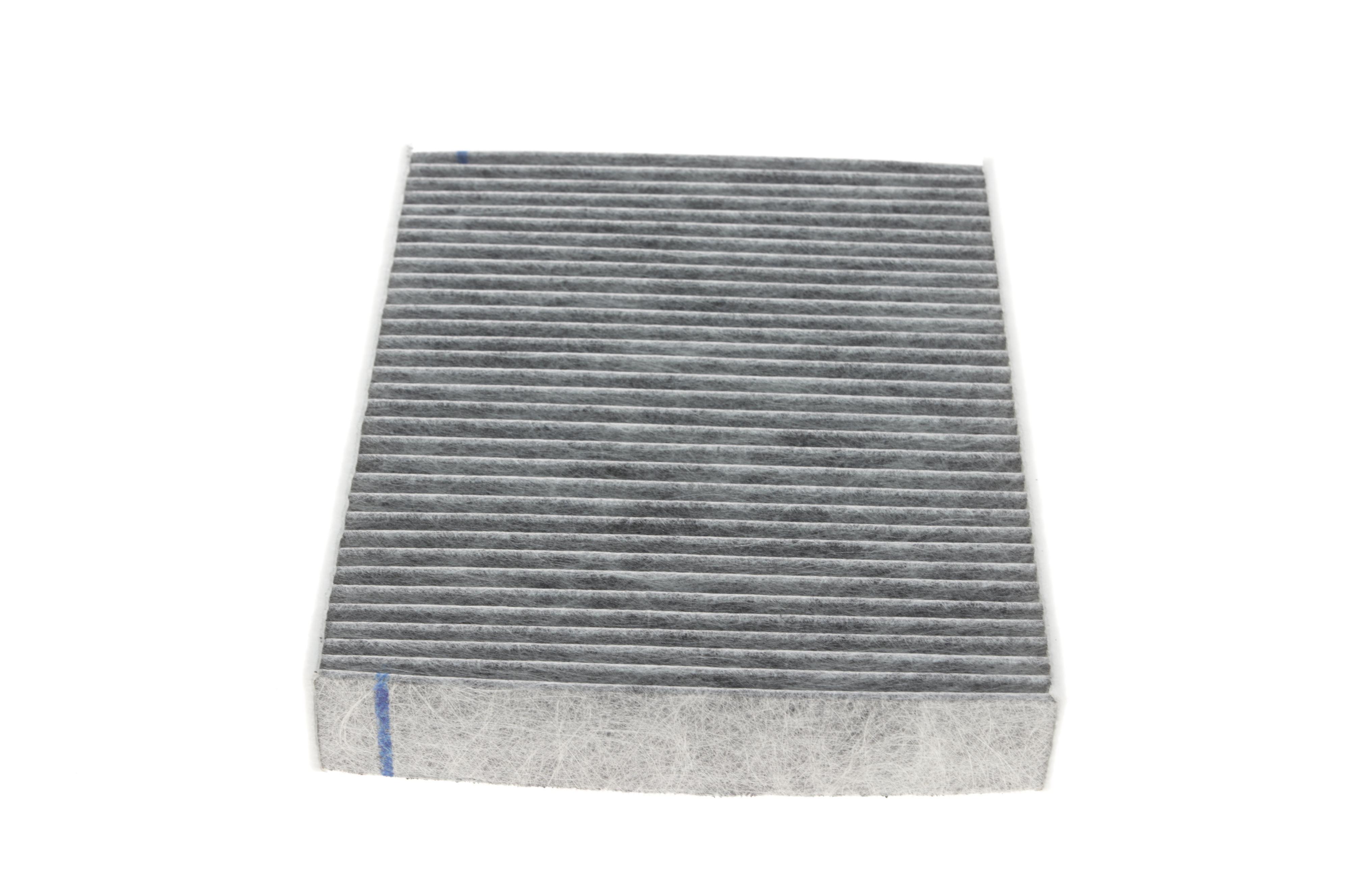 Фільтр салону BMW 3 (F30/F80) 1.6-4.0D 11- (вугільний)