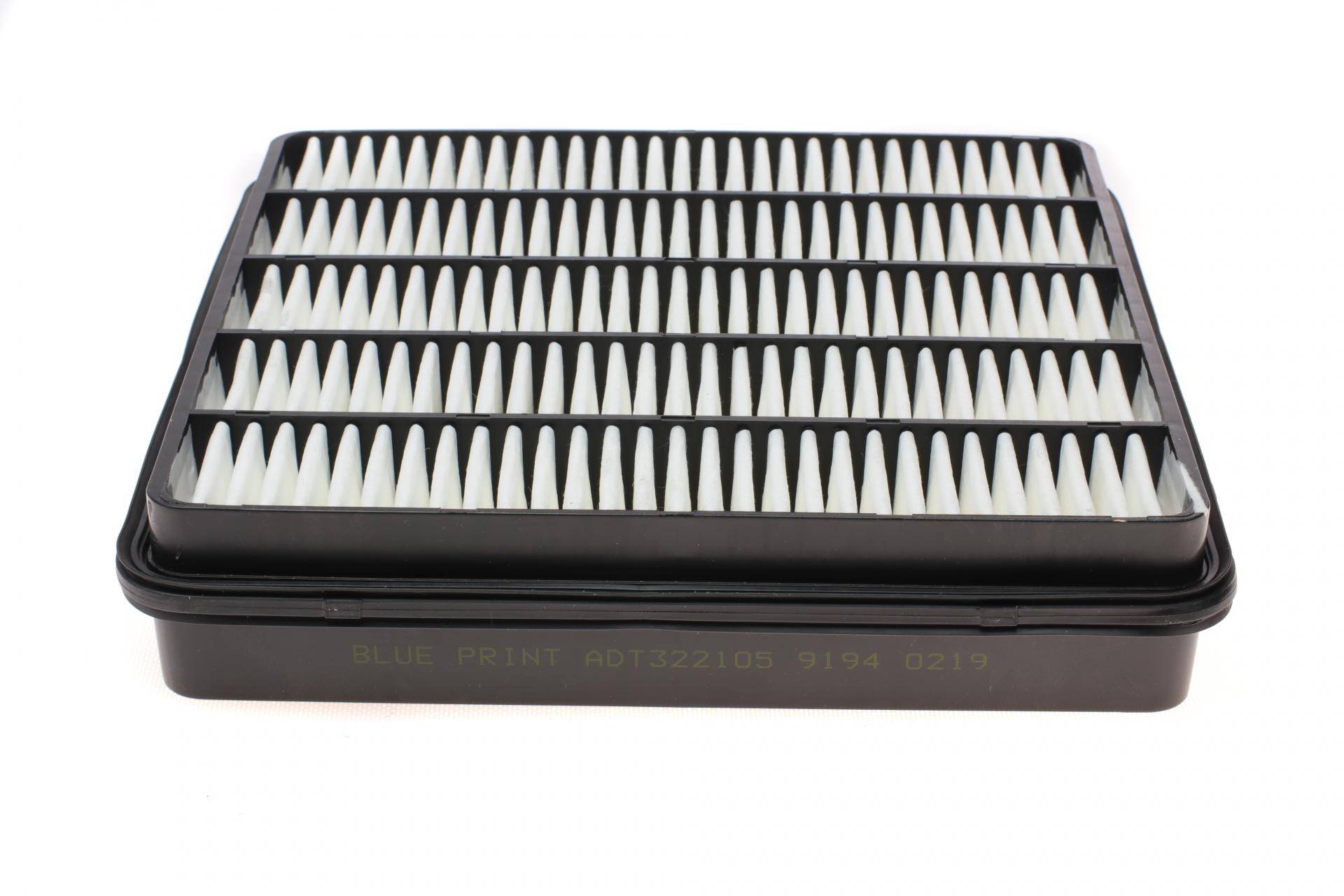 Фільтр повітряний Toyota Land Cruiser 200 4.5 D4d 07-