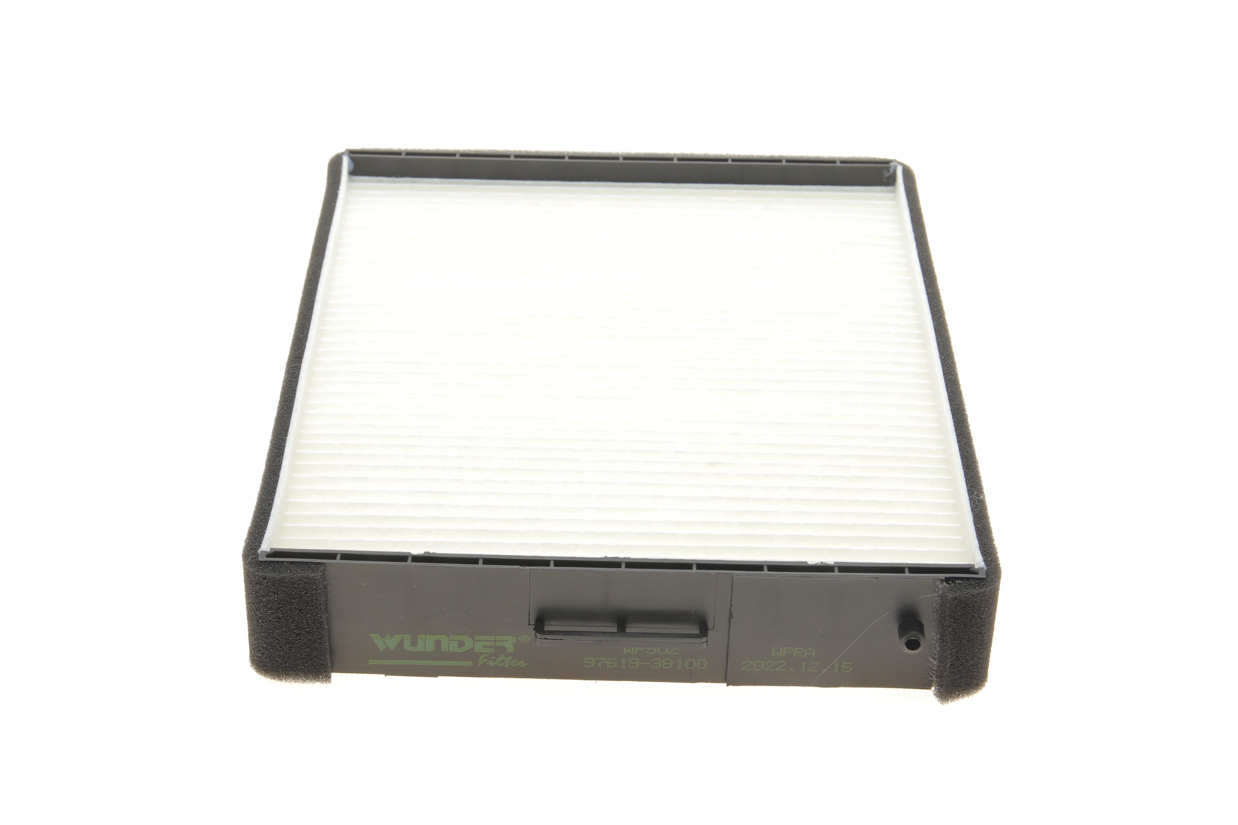 Фільтр салону Kia Sorento/Magentis 01-