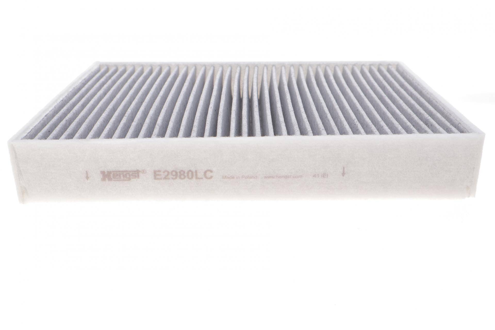 Фільтр салону Porsche Cayenne/VW Touareg 3.0D-4.8 10- (вугільний)