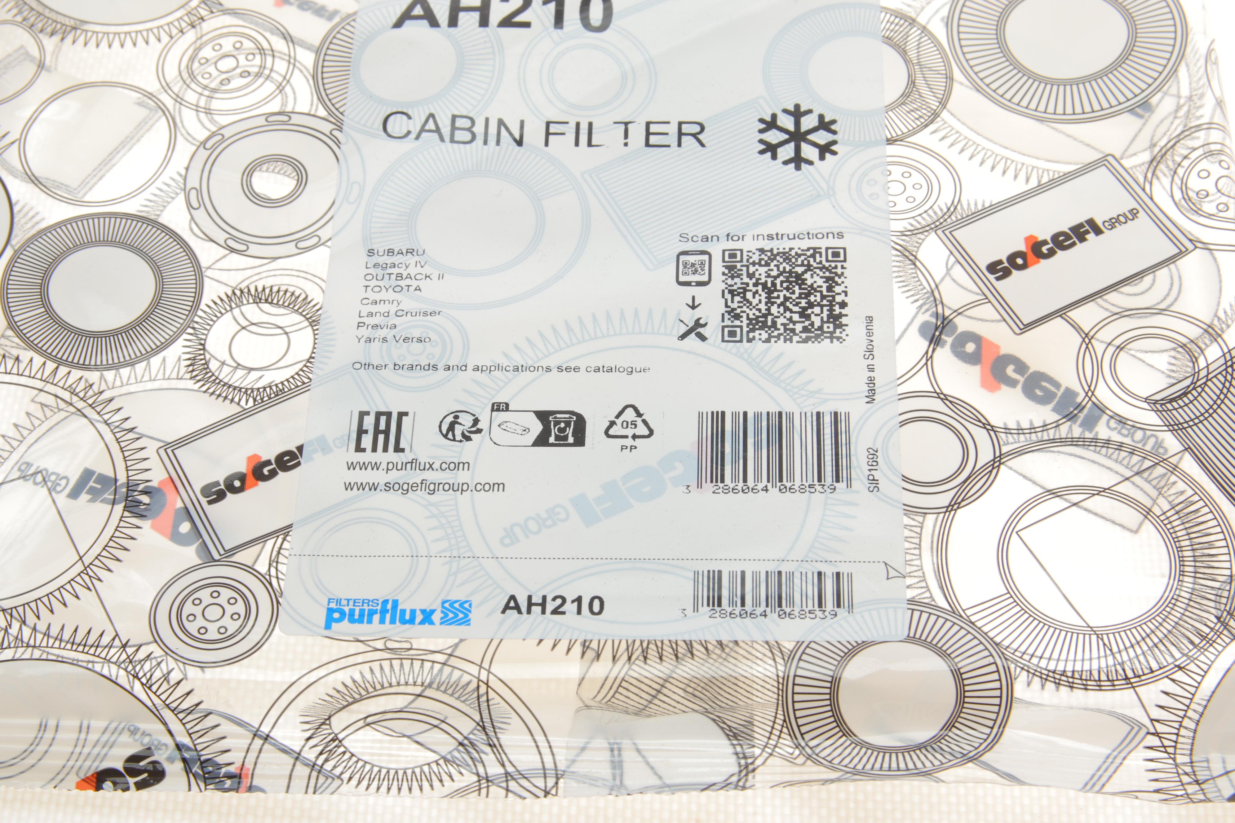 Фільтр салону Toyota Land Cruiser/Yaris 99- (216x215)