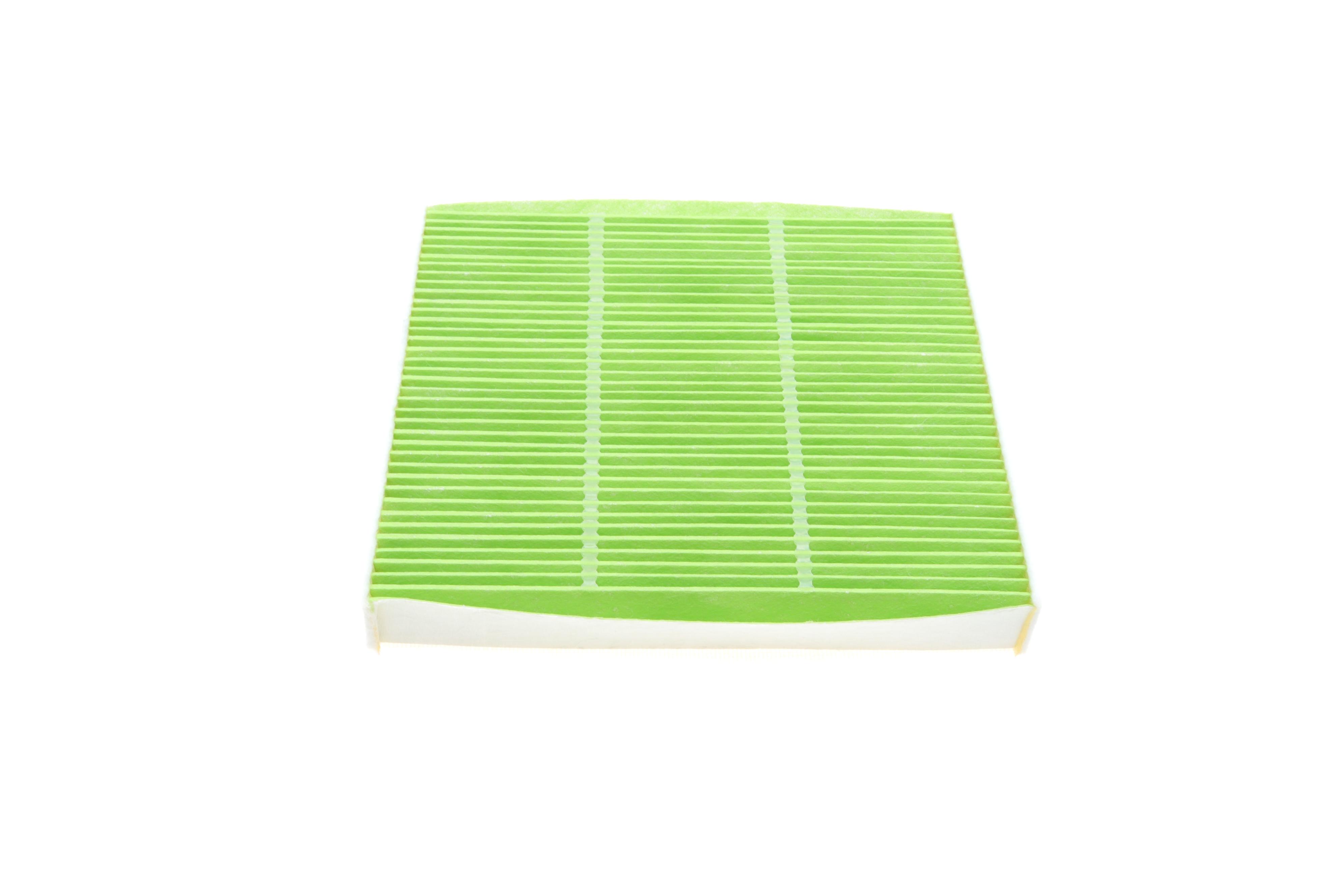 Фільтр салону Toyota Auris/Yaris 05- (антиалергенний, захист від вірусів) CabinHepa+