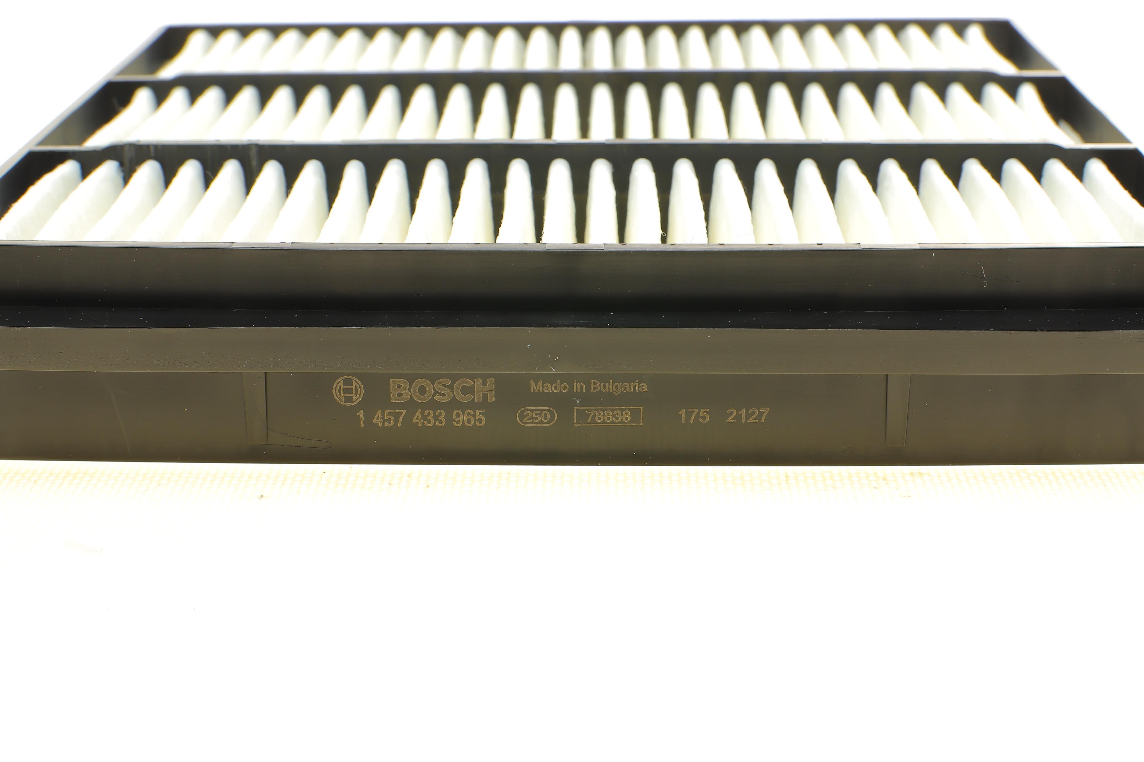 Фільтр повітряний Mitsubishi Pajero/ Montero/ L400 20-3.0 90-07