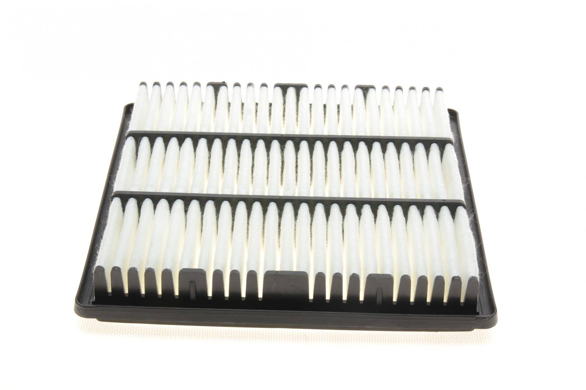 Фільтр повітряний Mitsubishi Pajero/ Montero/ L400 2.0-3.0 90-07