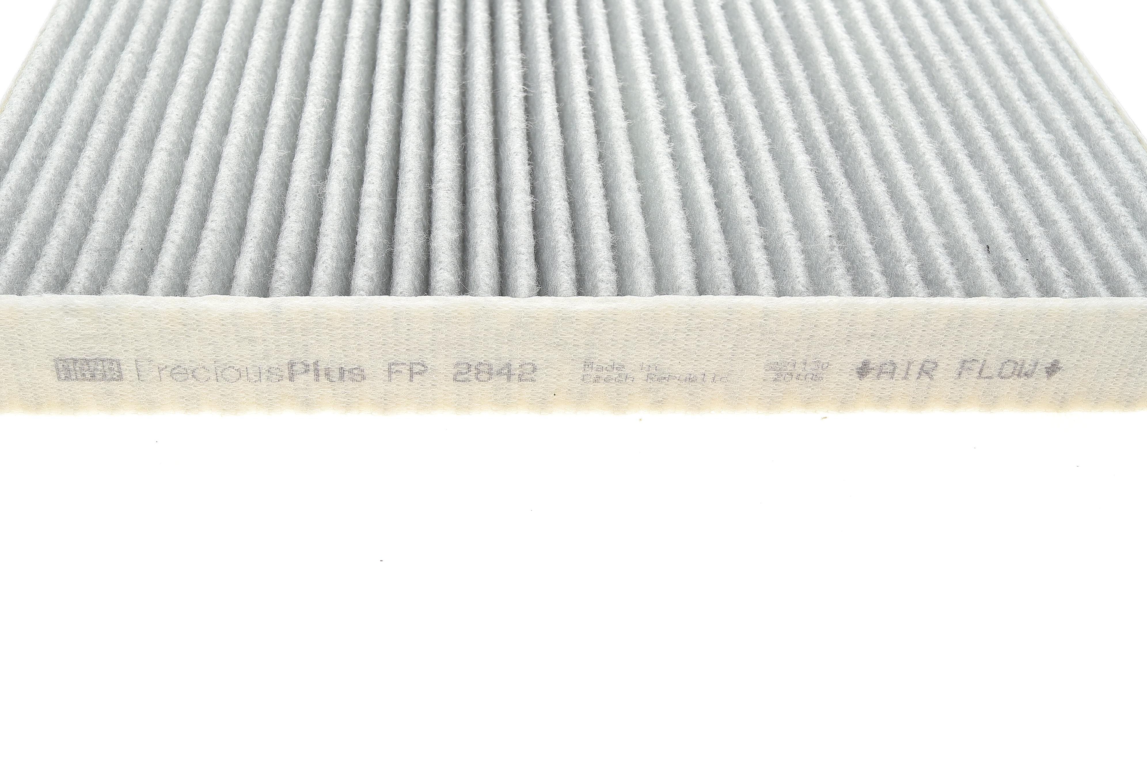 Фільтр салону Audi Q7 06-15/Porsche Cayenne 03-10/VW T5/T6/Touareg 03- (вугільний/антибактеріальний)