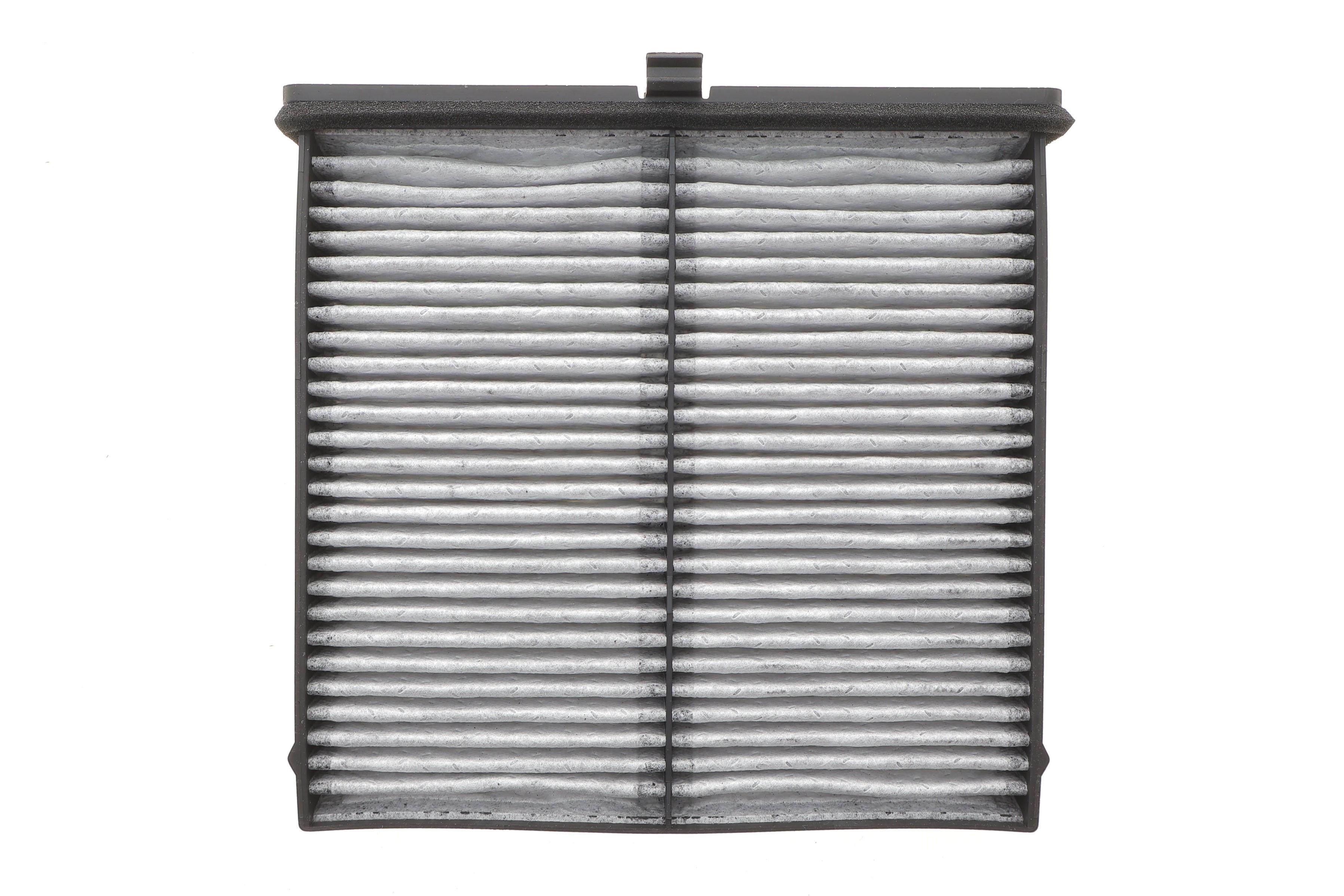 Фільтр салону Mazda 3 18- (вугільний)