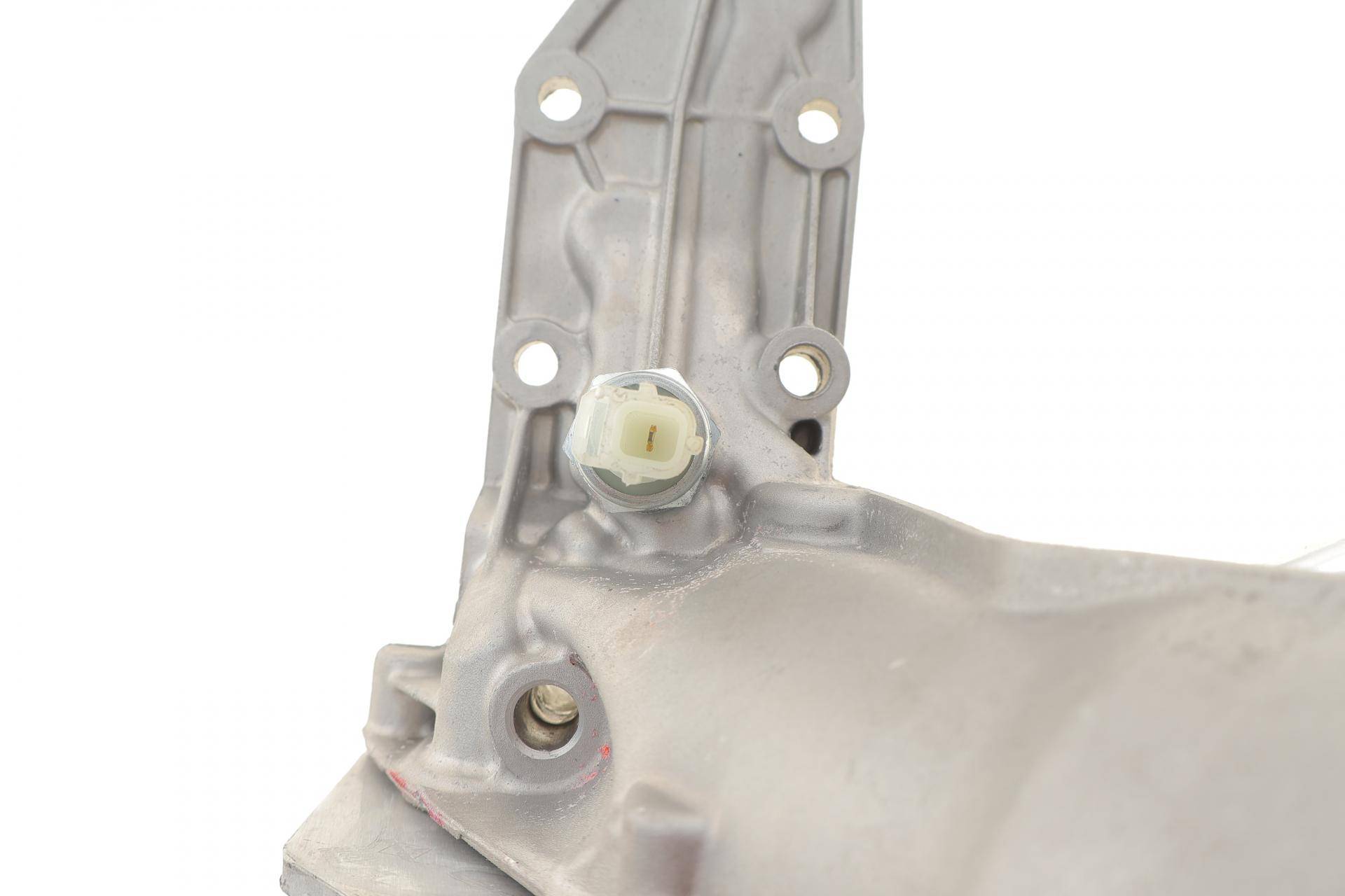 Корпус фільтра масляного (з радіатором) Ford Ranger 11-