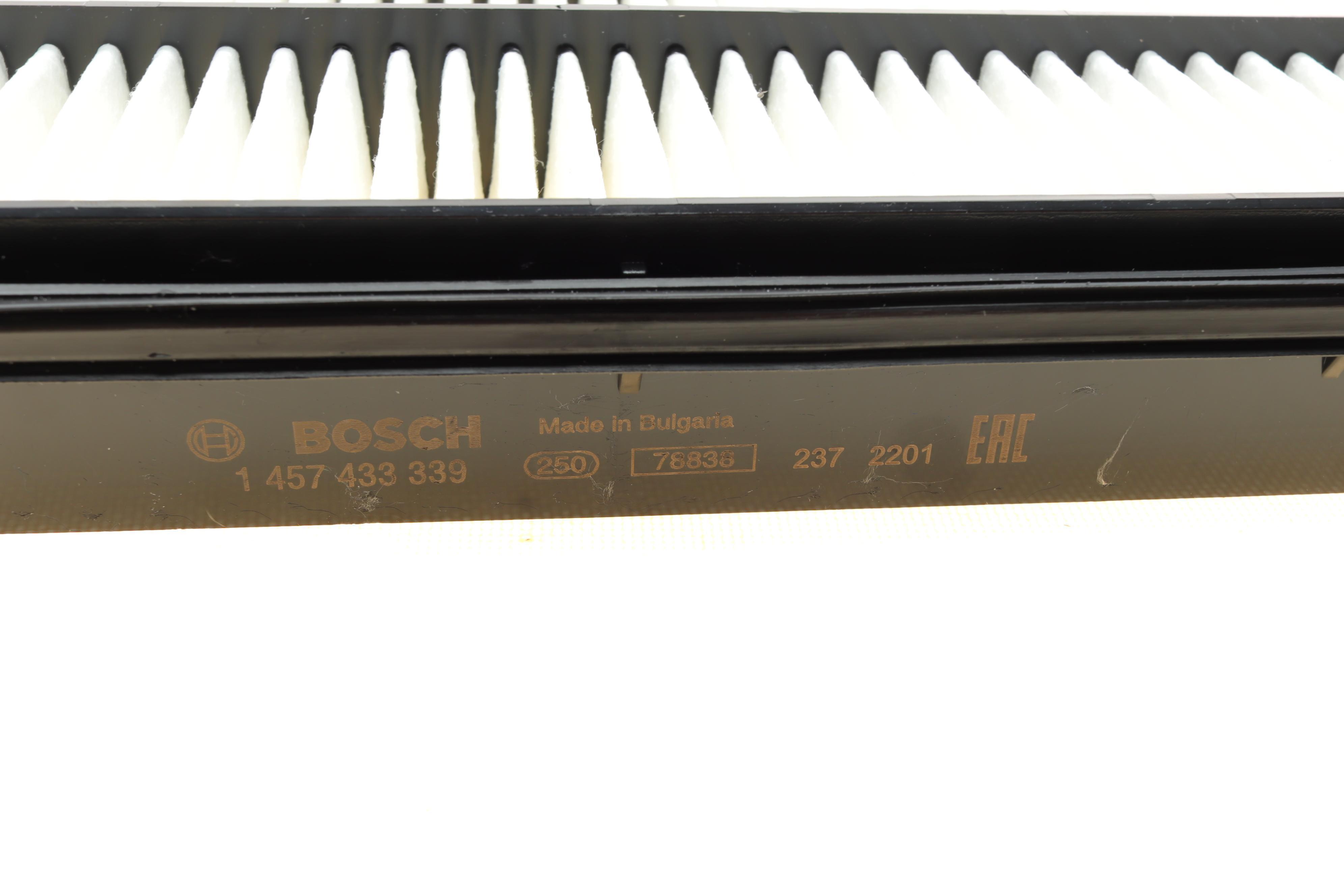 Фільтр повітряний Mitsubishi Pajero 2.5-3.5 00-